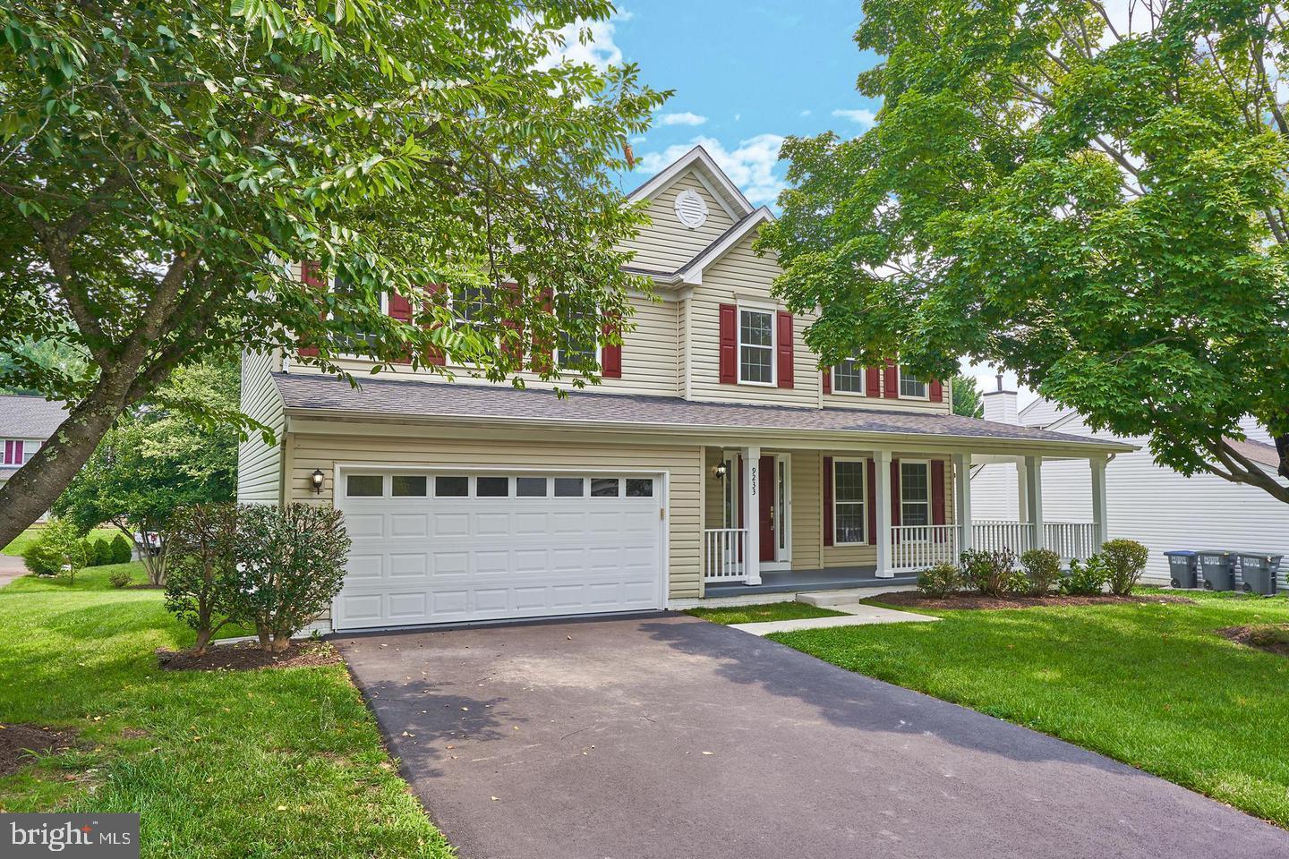 BLOOMS CROSSING - Residential