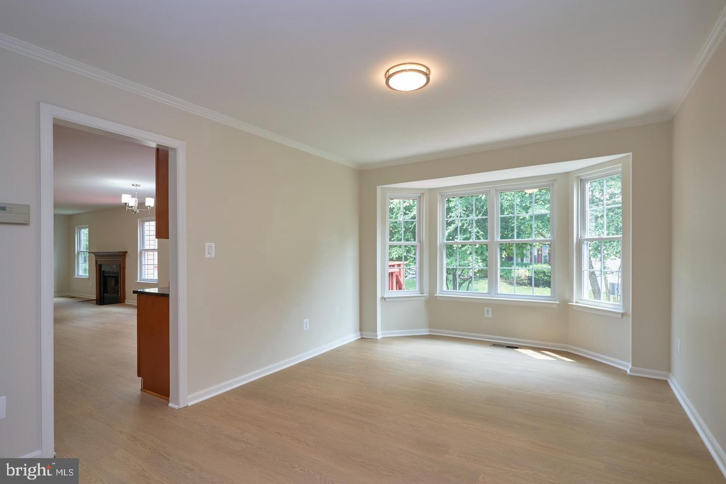 BLOOMS CROSSING - Residential