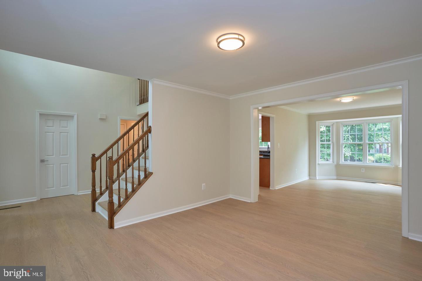 BLOOMS CROSSING - Residential