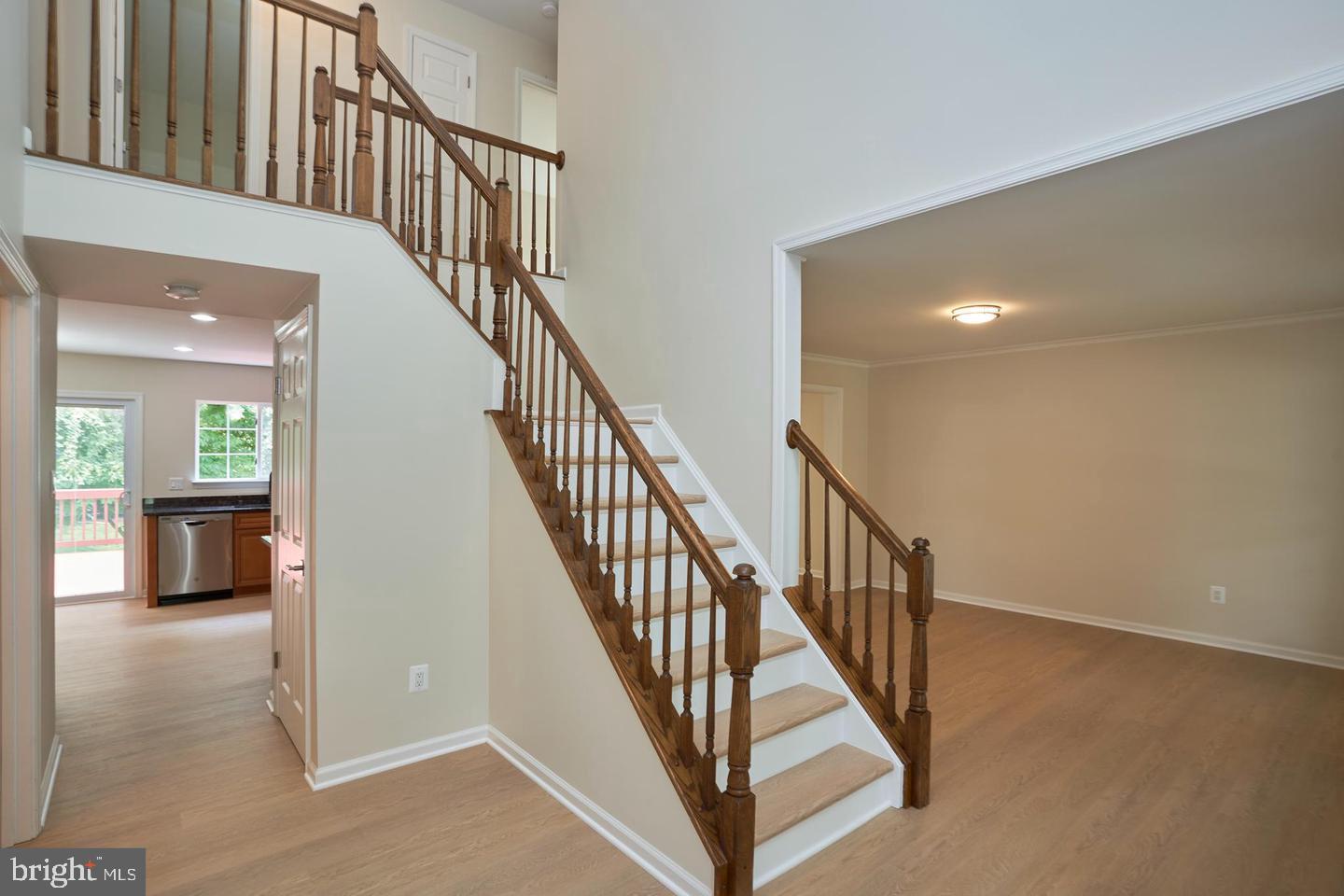 BLOOMS CROSSING - Residential