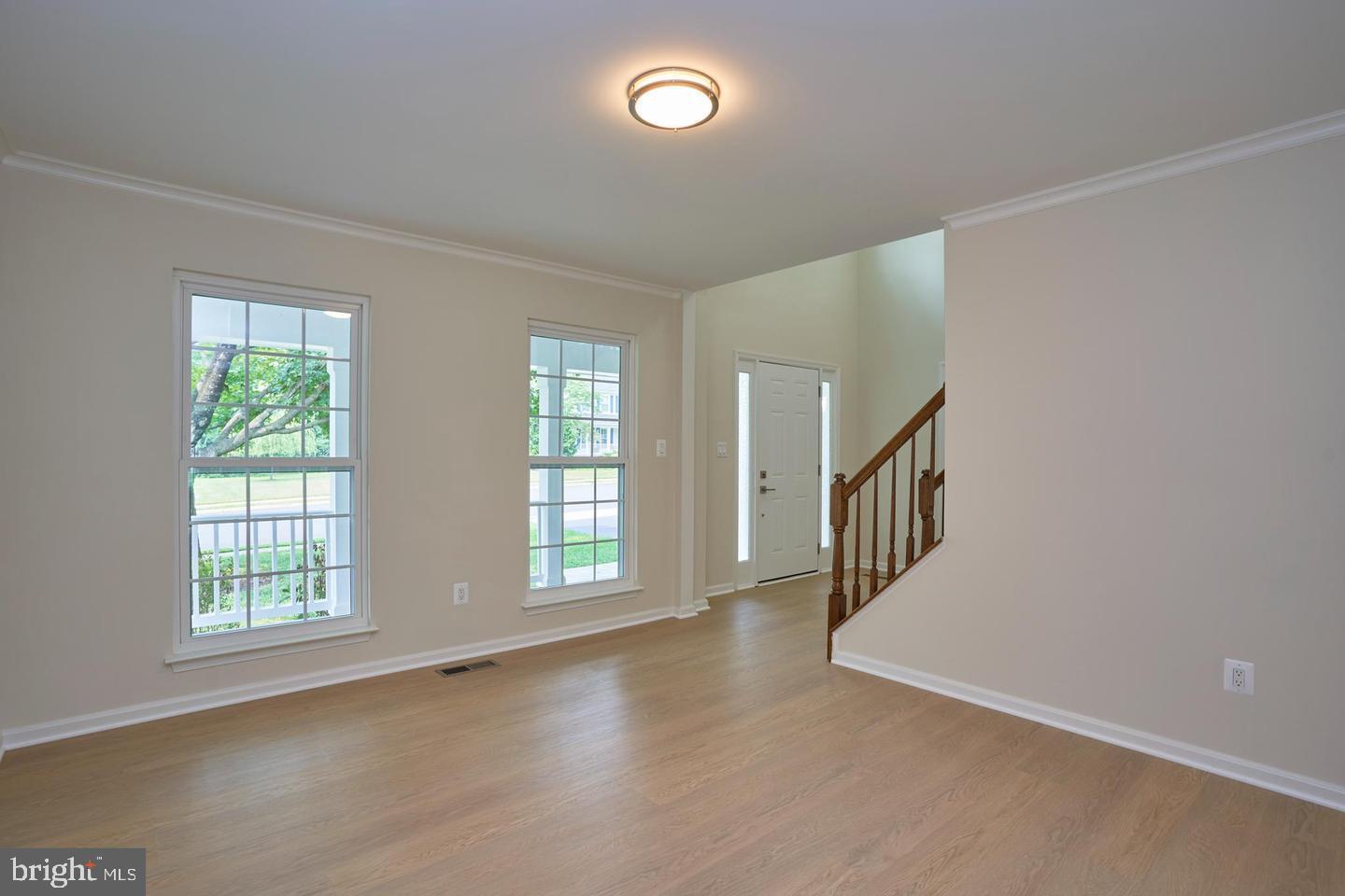 BLOOMS CROSSING - Residential