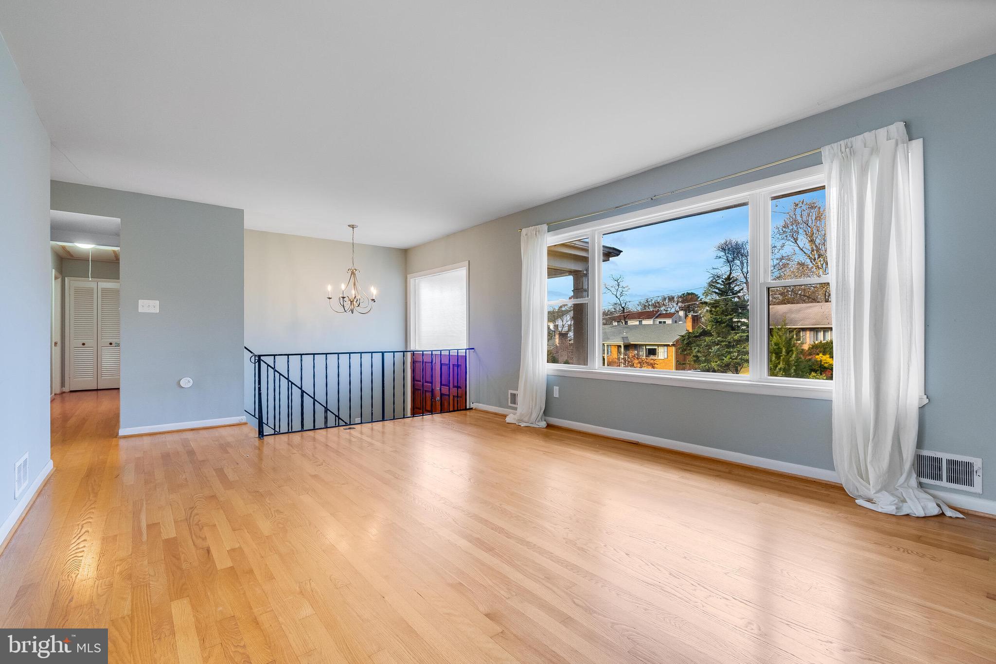 POWHATAN HILLS - Residential Lease