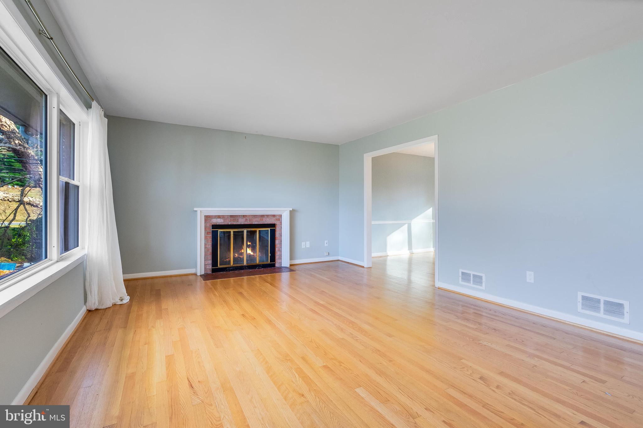 POWHATAN HILLS - Residential Lease