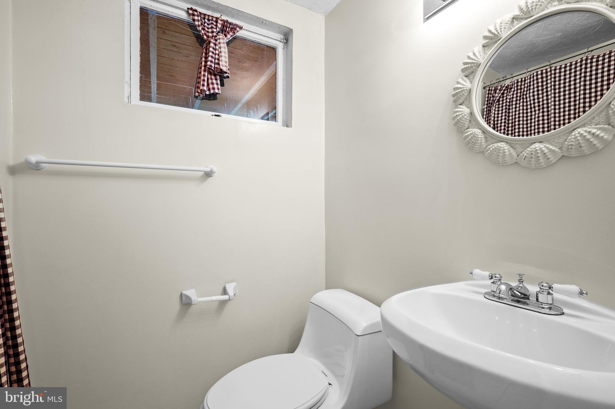 ROCK CREEK HIGHLANDS - Residential