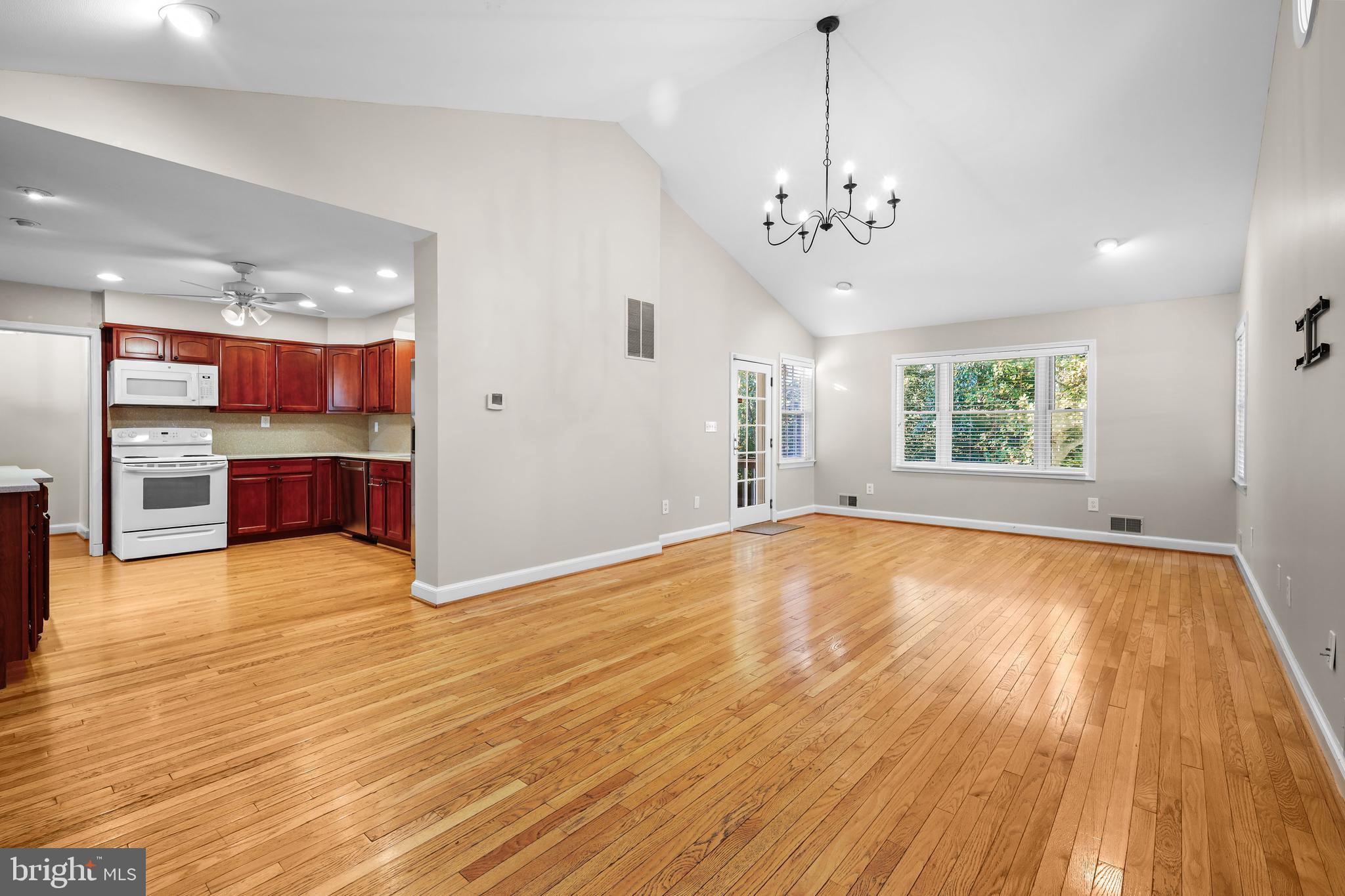 ROCK CREEK HIGHLANDS - Residential