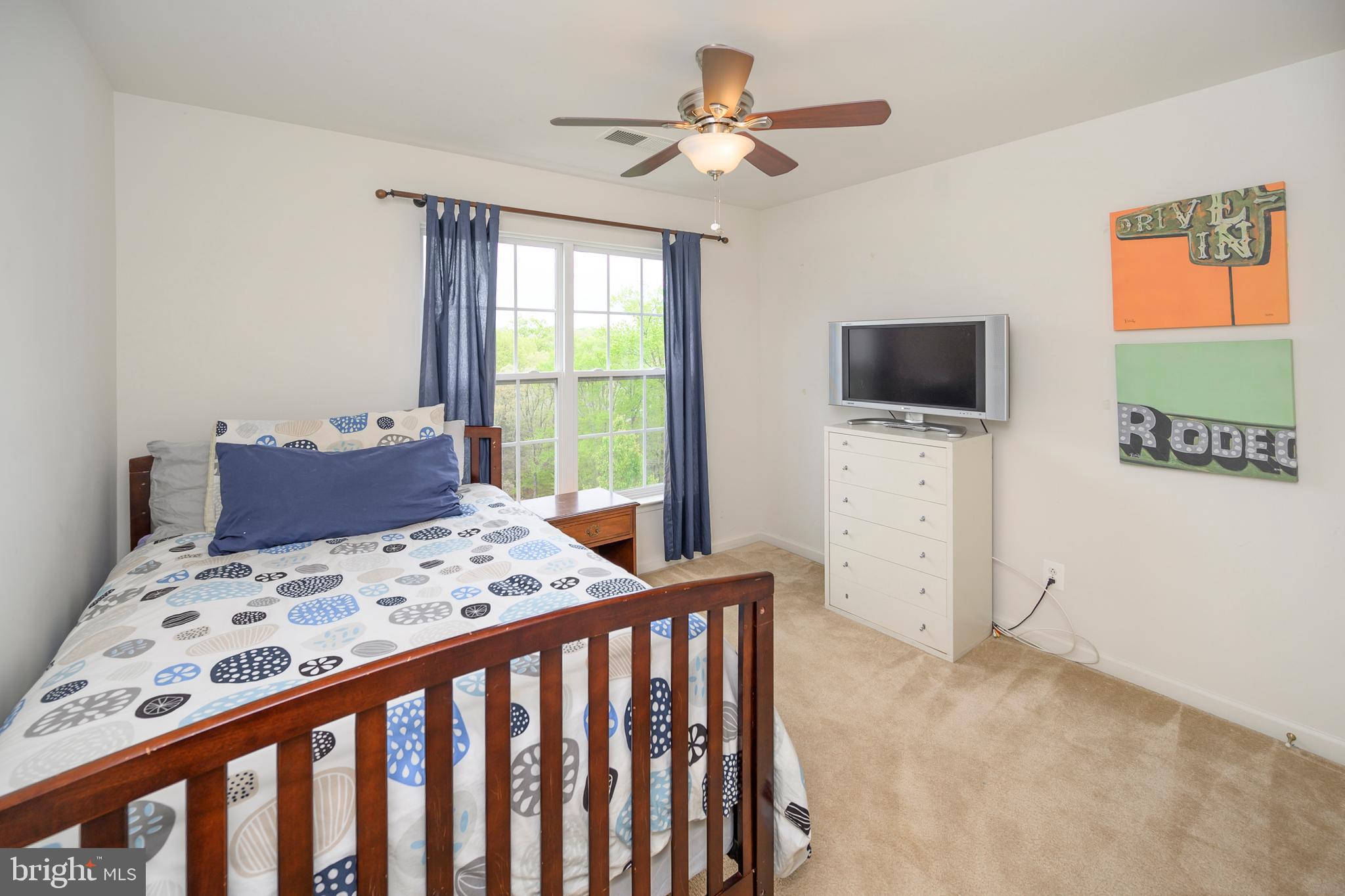 CARRIAGE HILL AT FALLS - Residential