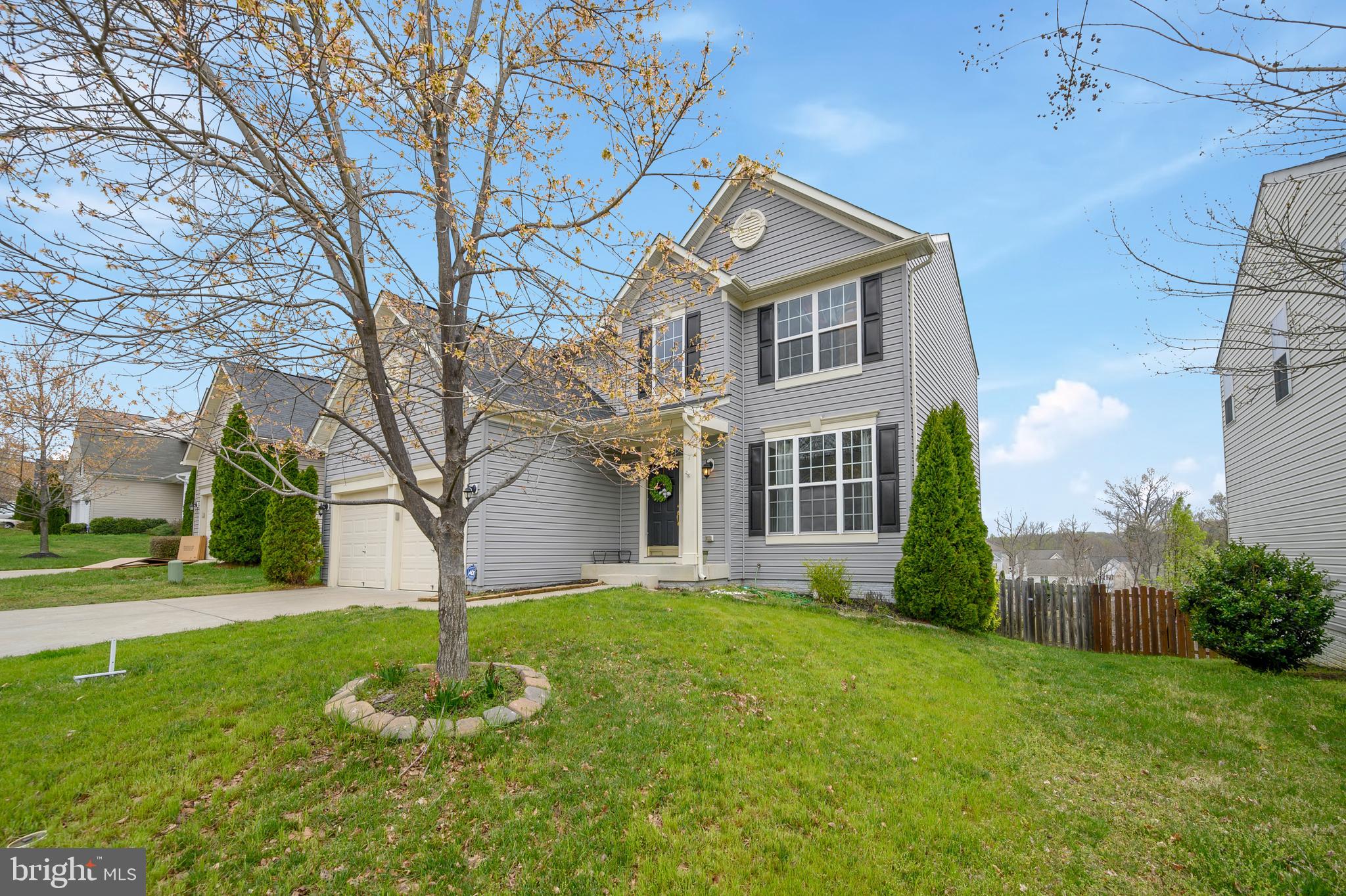 CARRIAGE HILL AT FALLS - Residential