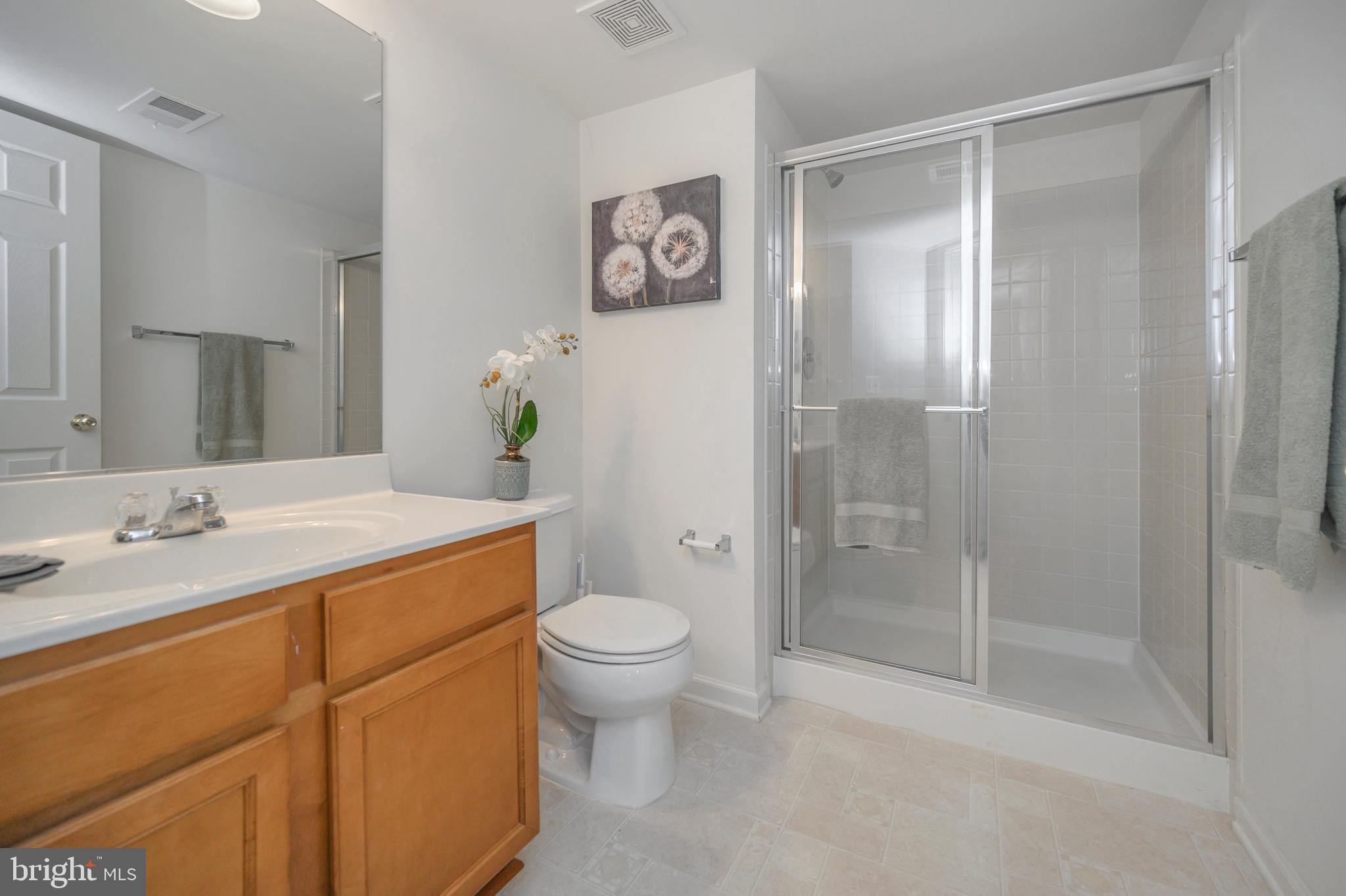 CARRIAGE HILL AT FALLS - Residential