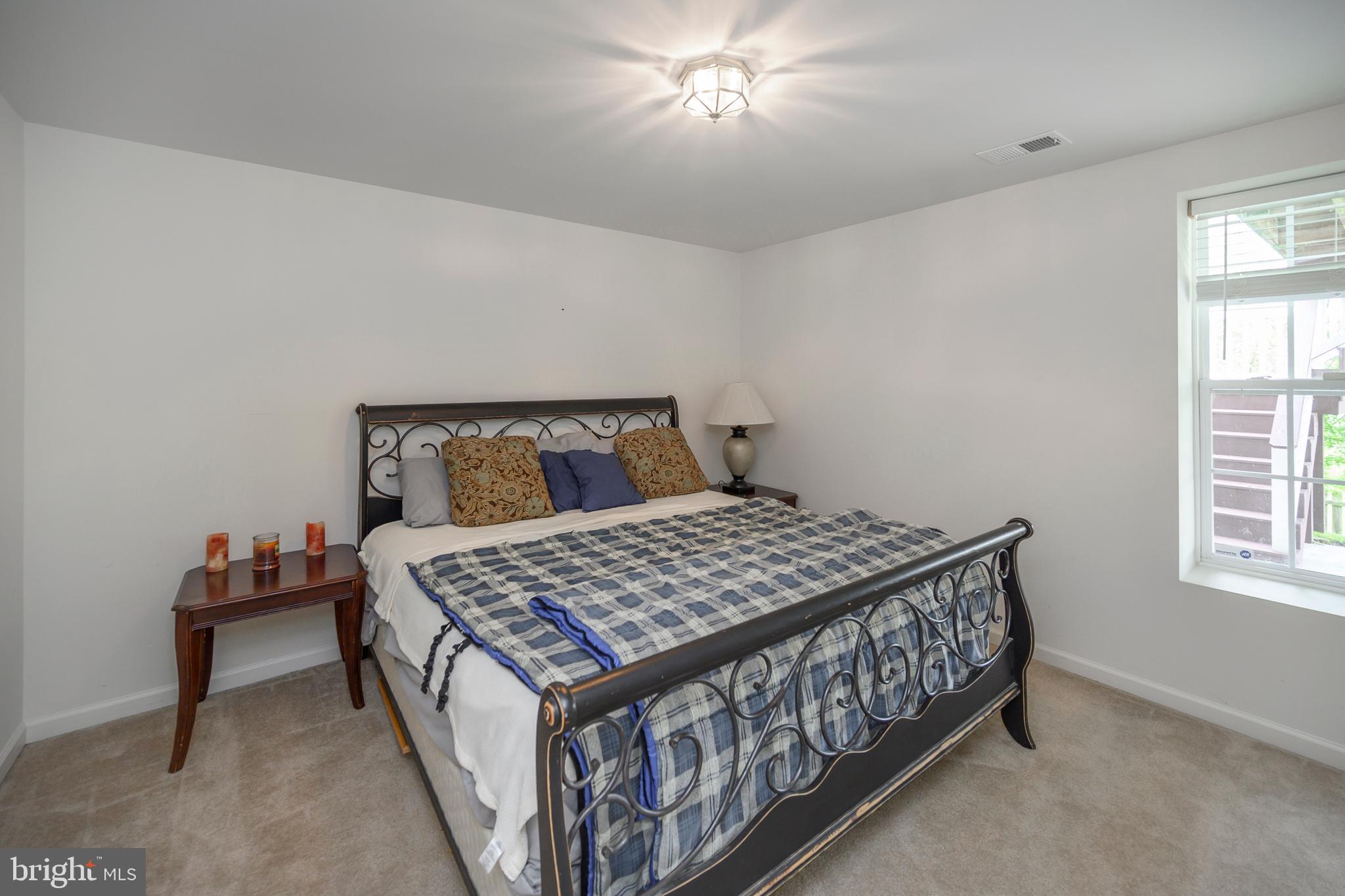 CARRIAGE HILL AT FALLS - Residential