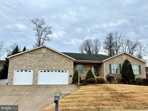 327 CLYDESDALE DRIVE STEPHENS CITY VA 22655