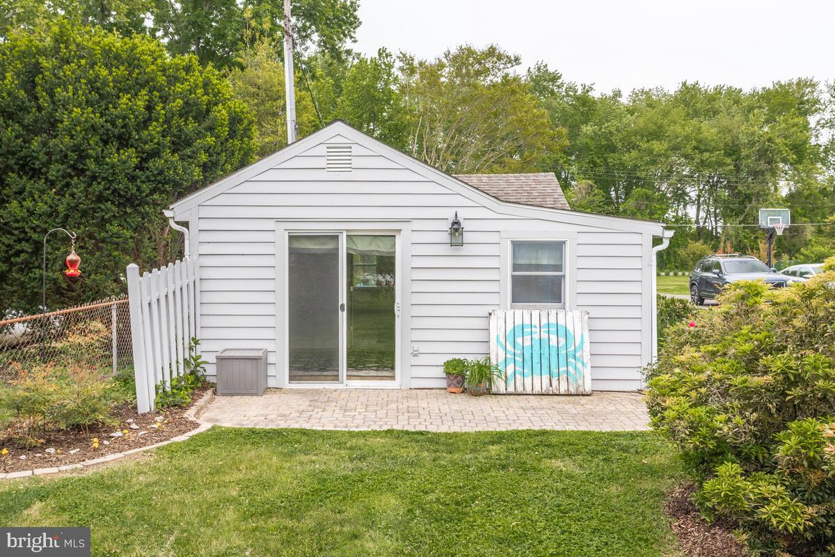 POPLAR RIDGE - Residential Lease