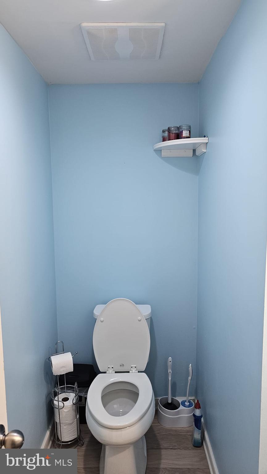 EAST GATE CONDOMINIUMS - Residential Lease