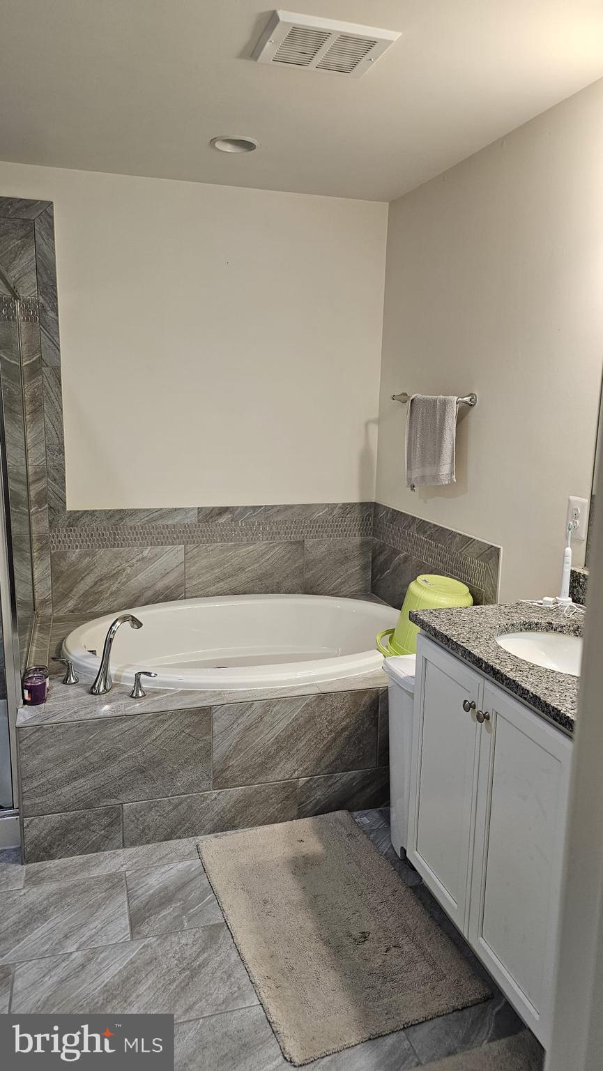 EAST GATE CONDOMINIUMS - Residential Lease