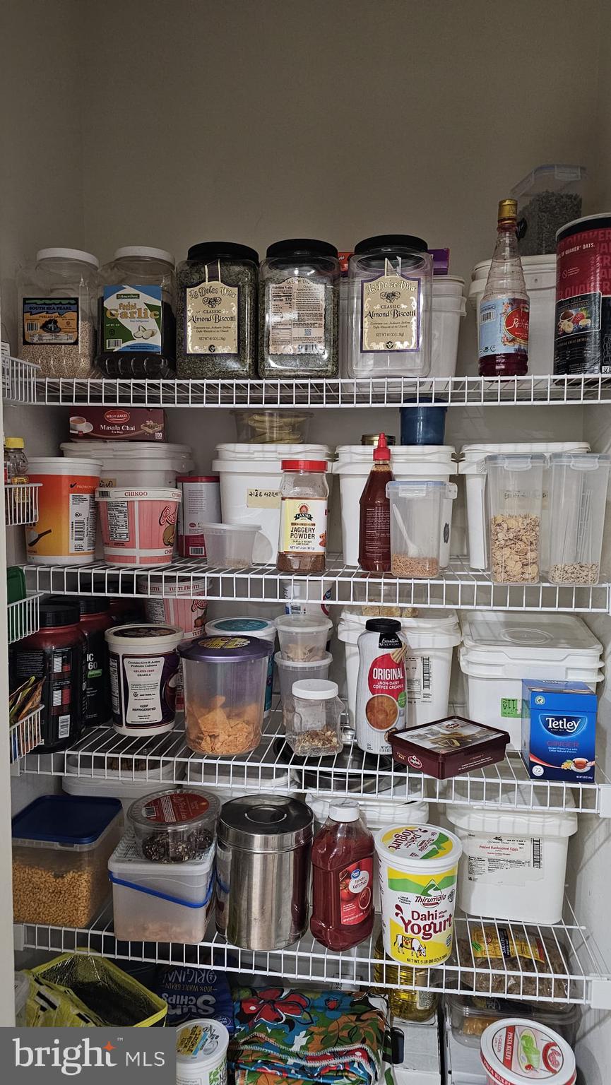 EAST GATE CONDOMINIUMS - Residential Lease