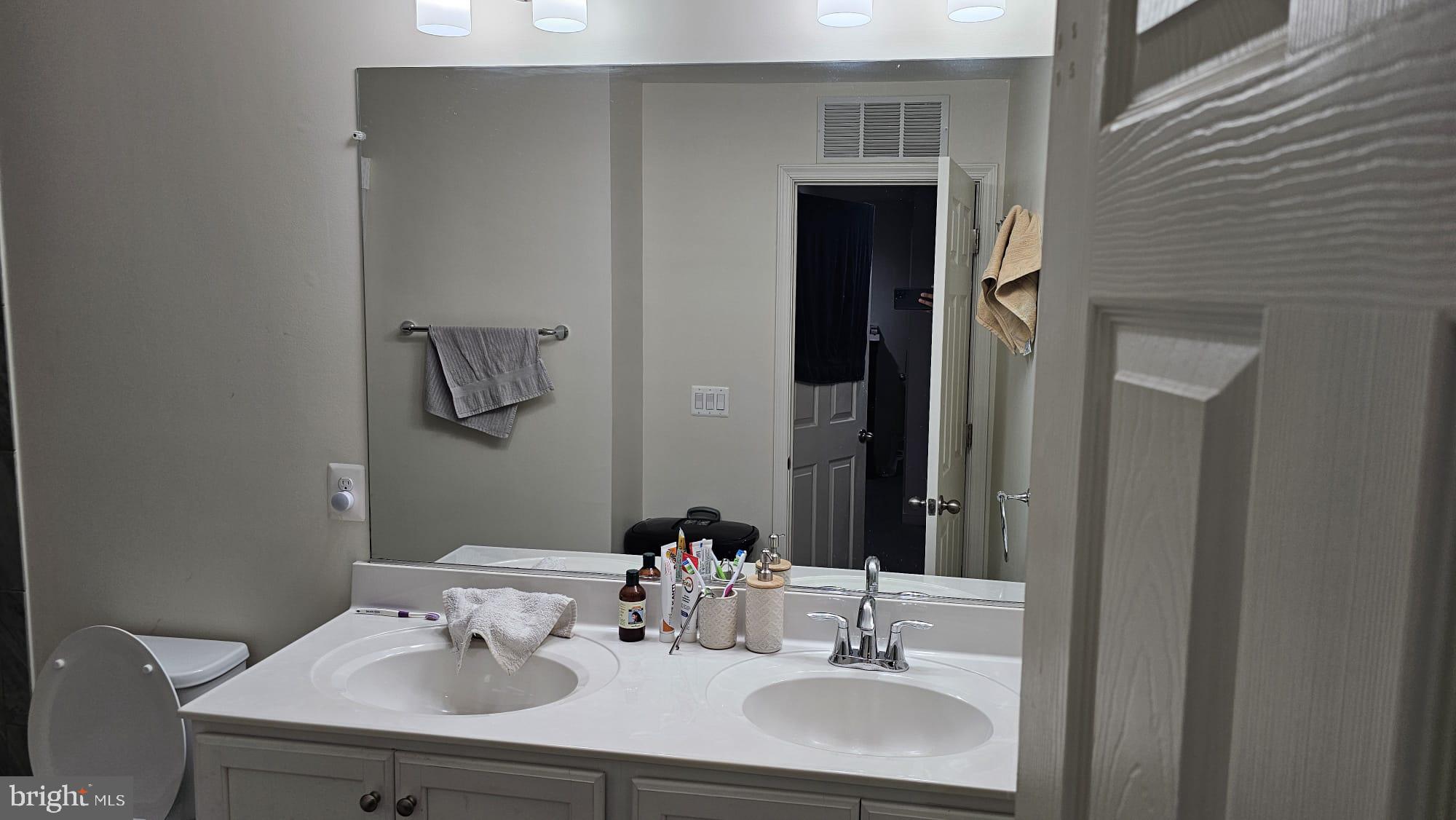 EAST GATE CONDOMINIUMS - Residential Lease