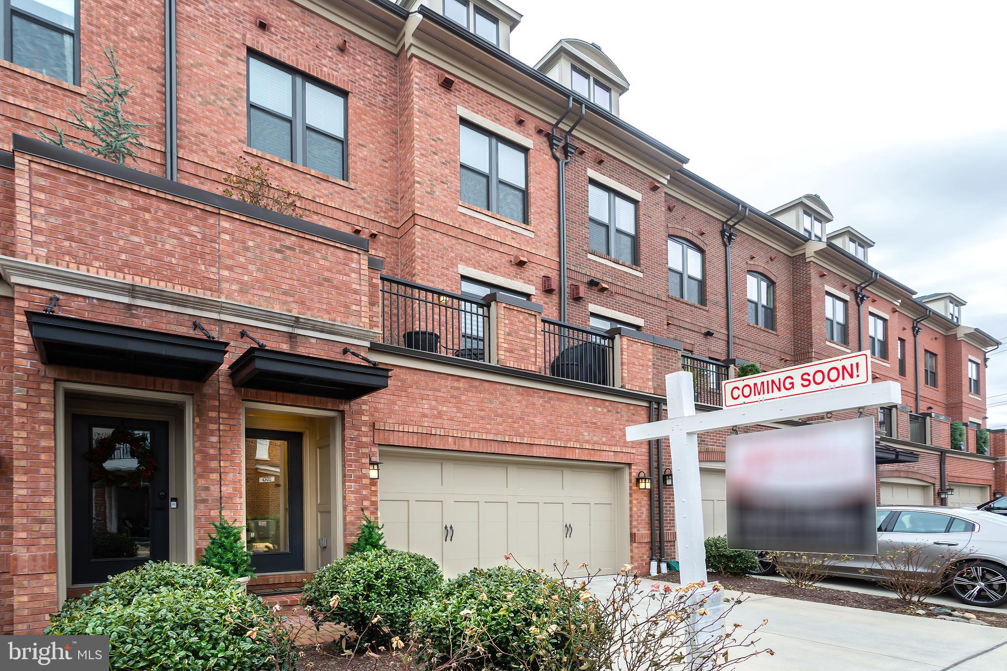 CRESCENT PLACE - Residential