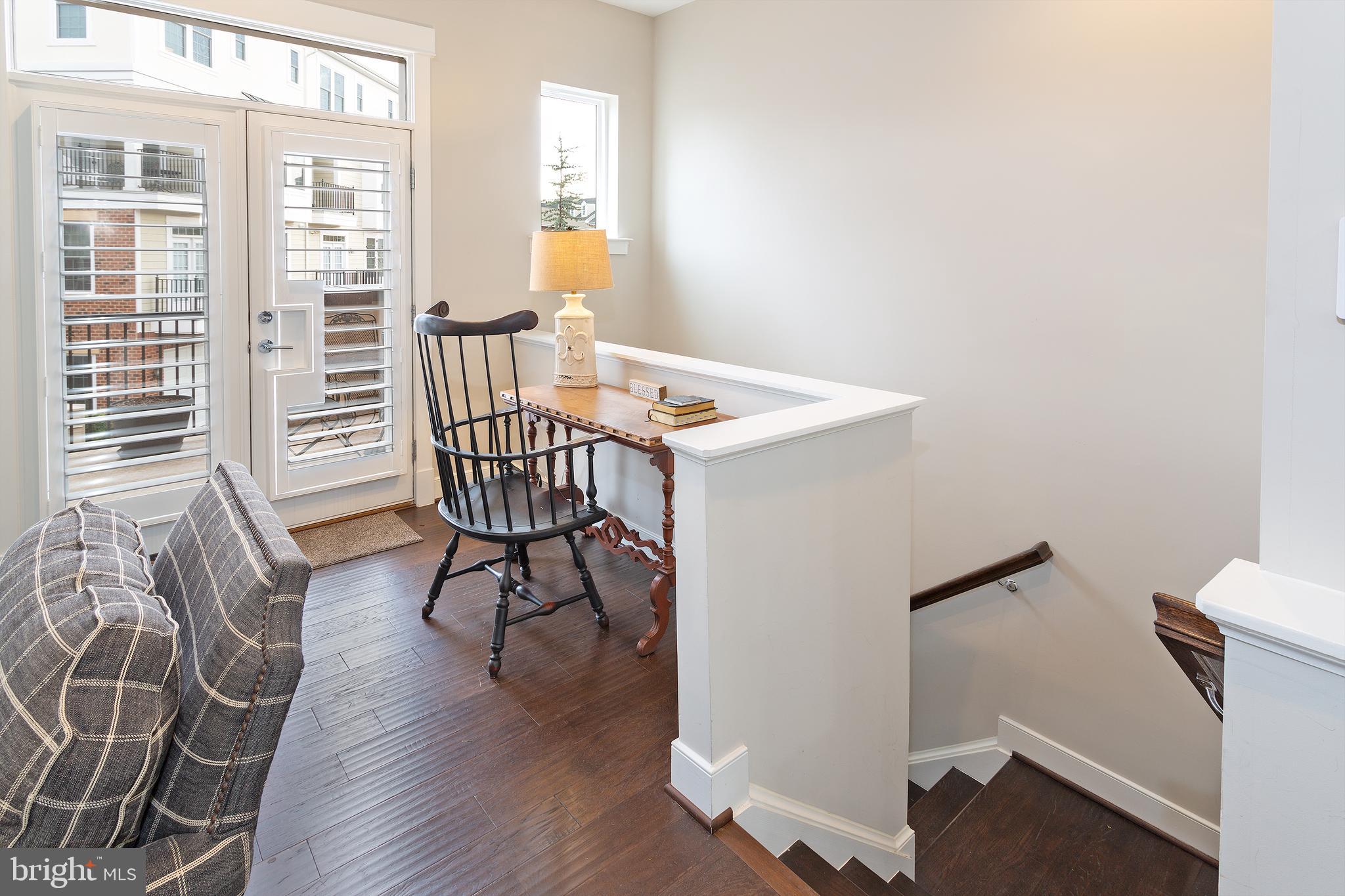 CRESCENT PLACE - Residential