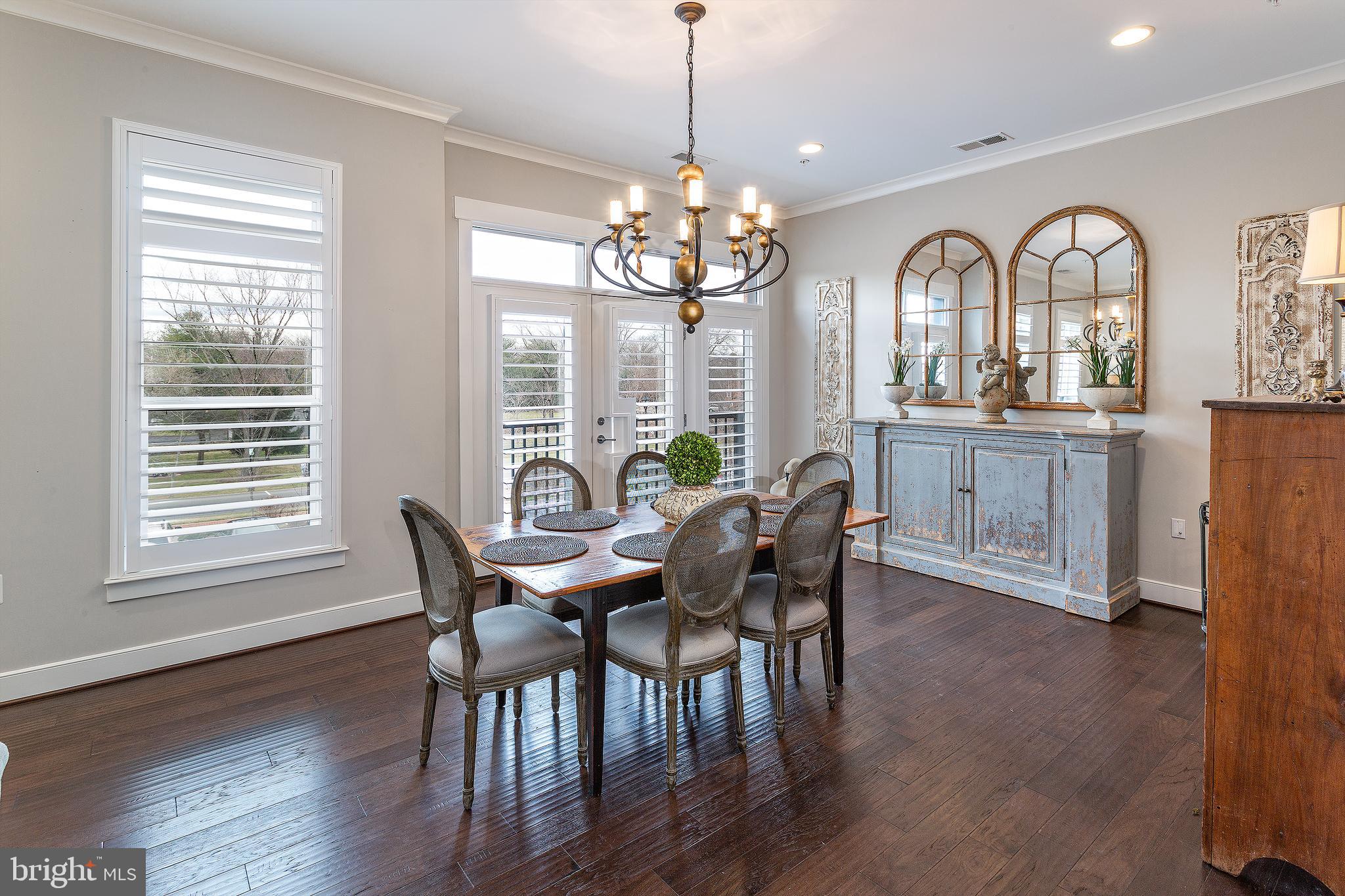 CRESCENT PLACE - Residential