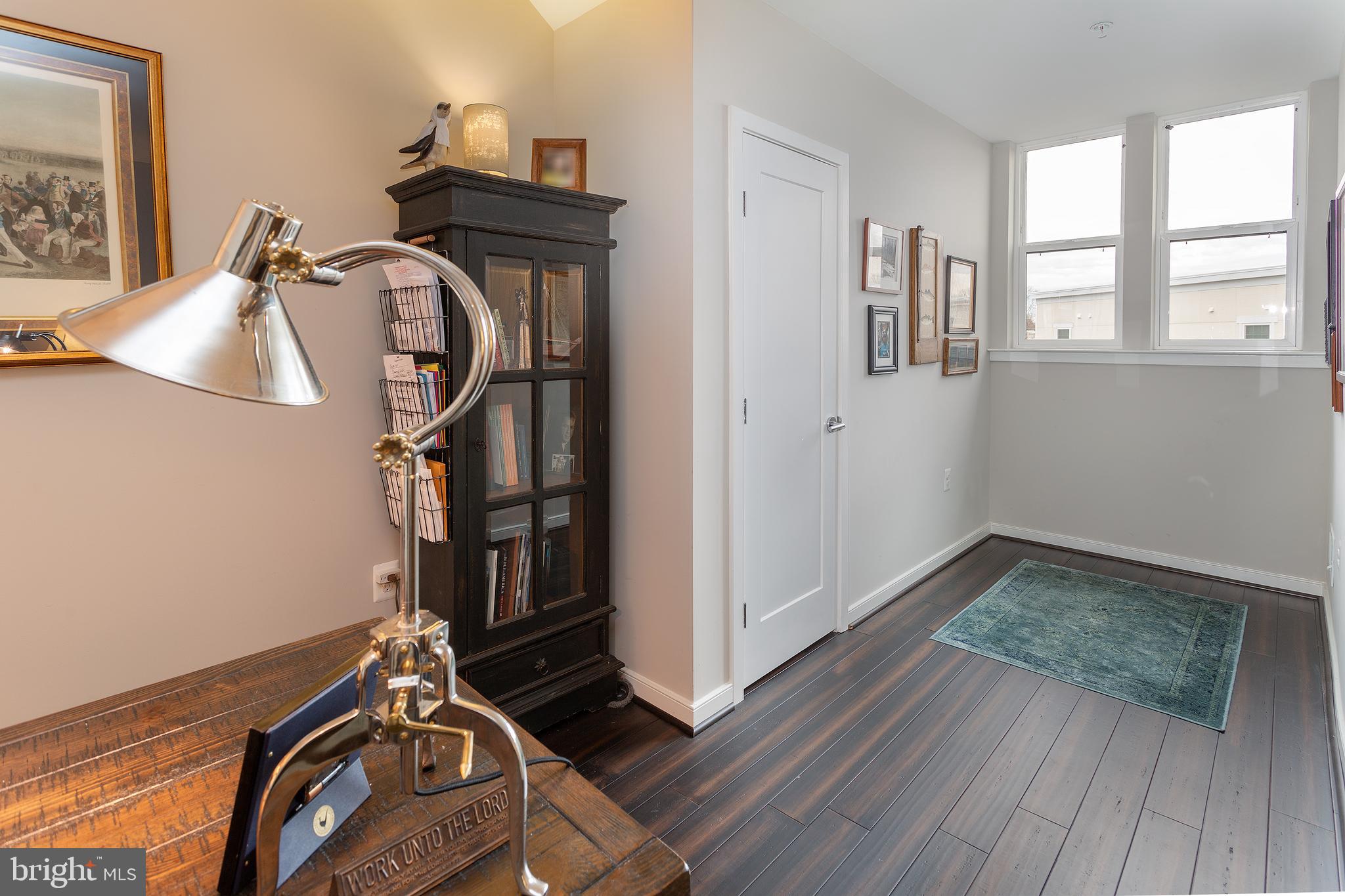 CRESCENT PLACE - Residential