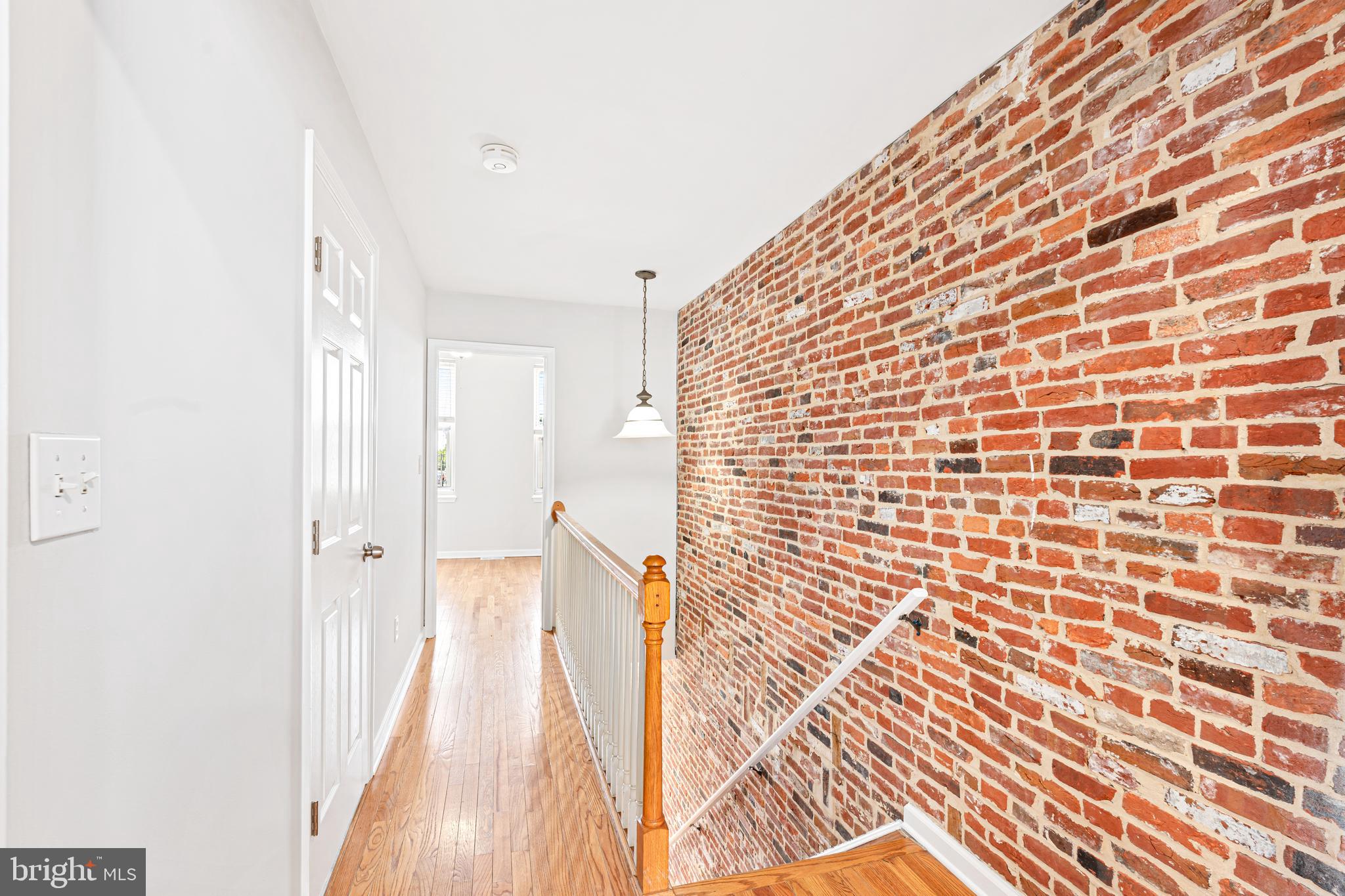 LOCUST POINT - Residential