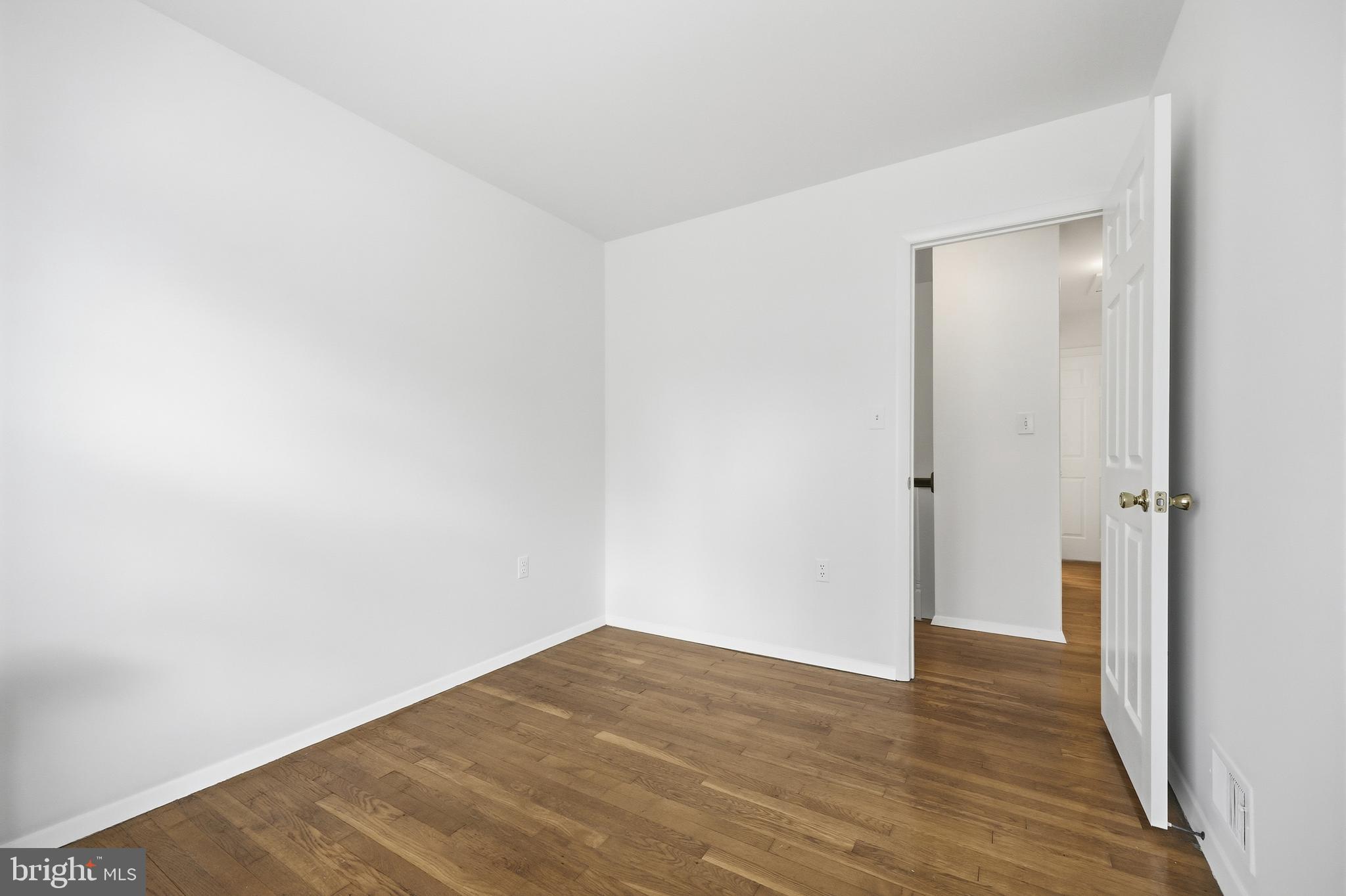 MCCAHILL ESTATES - Residential