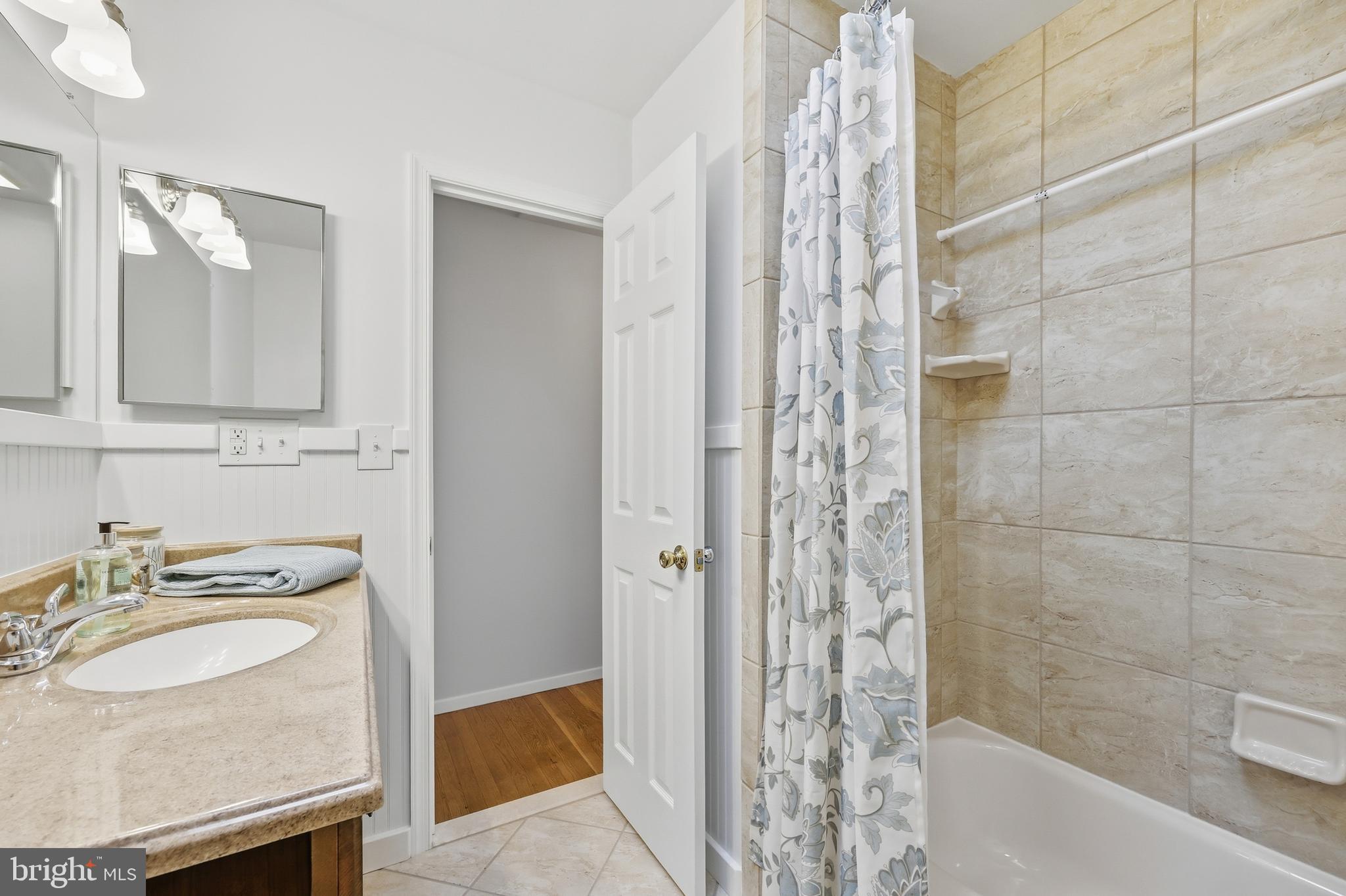 MCCAHILL ESTATES - Residential