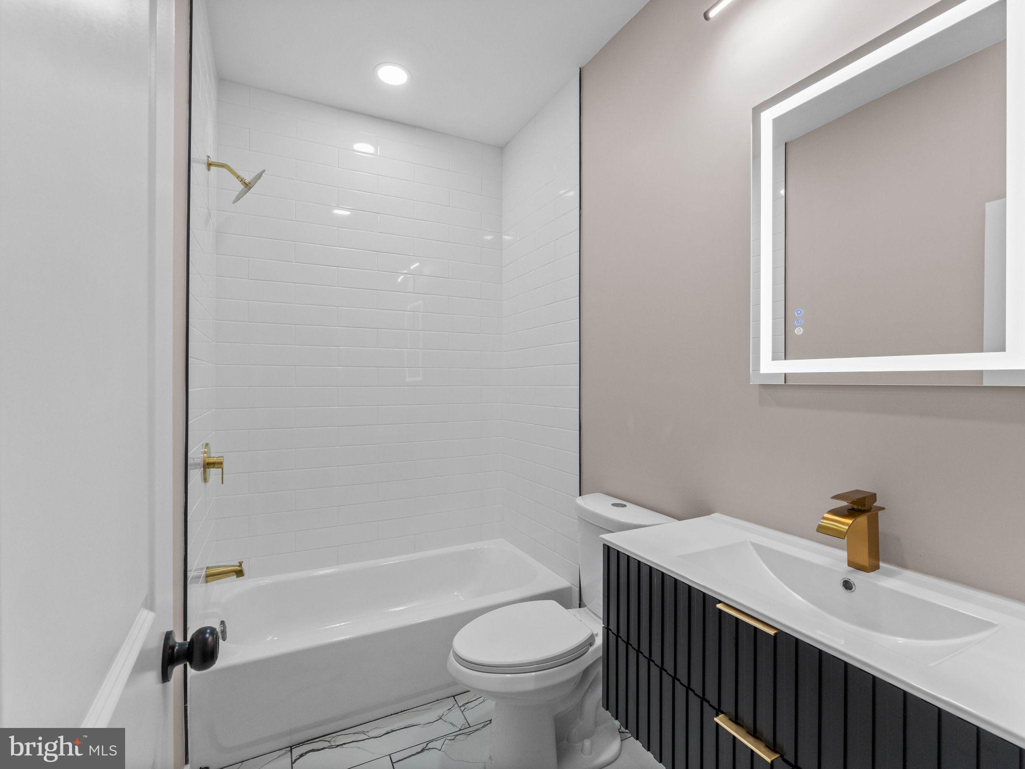 WEST PHILADELPHIA - Residential