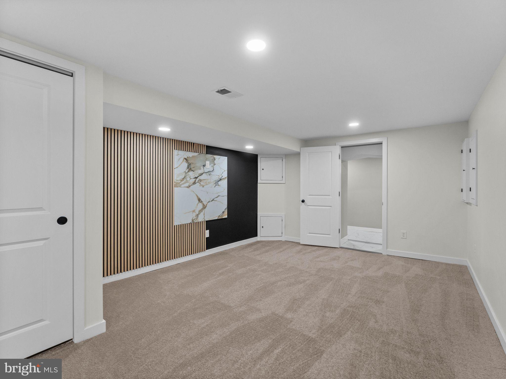 WEST PHILADELPHIA - Residential