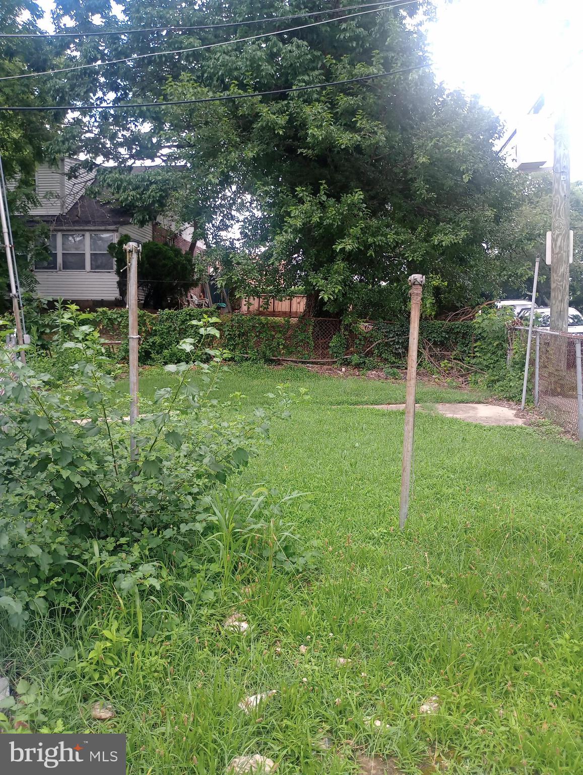 MEADOWBROOK - Residential