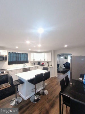 129 BRANFORD RD, DARBY, PA 19023 - Image 34b07ee2f9e6df8eb82144a5db1bb7fd/2942594965