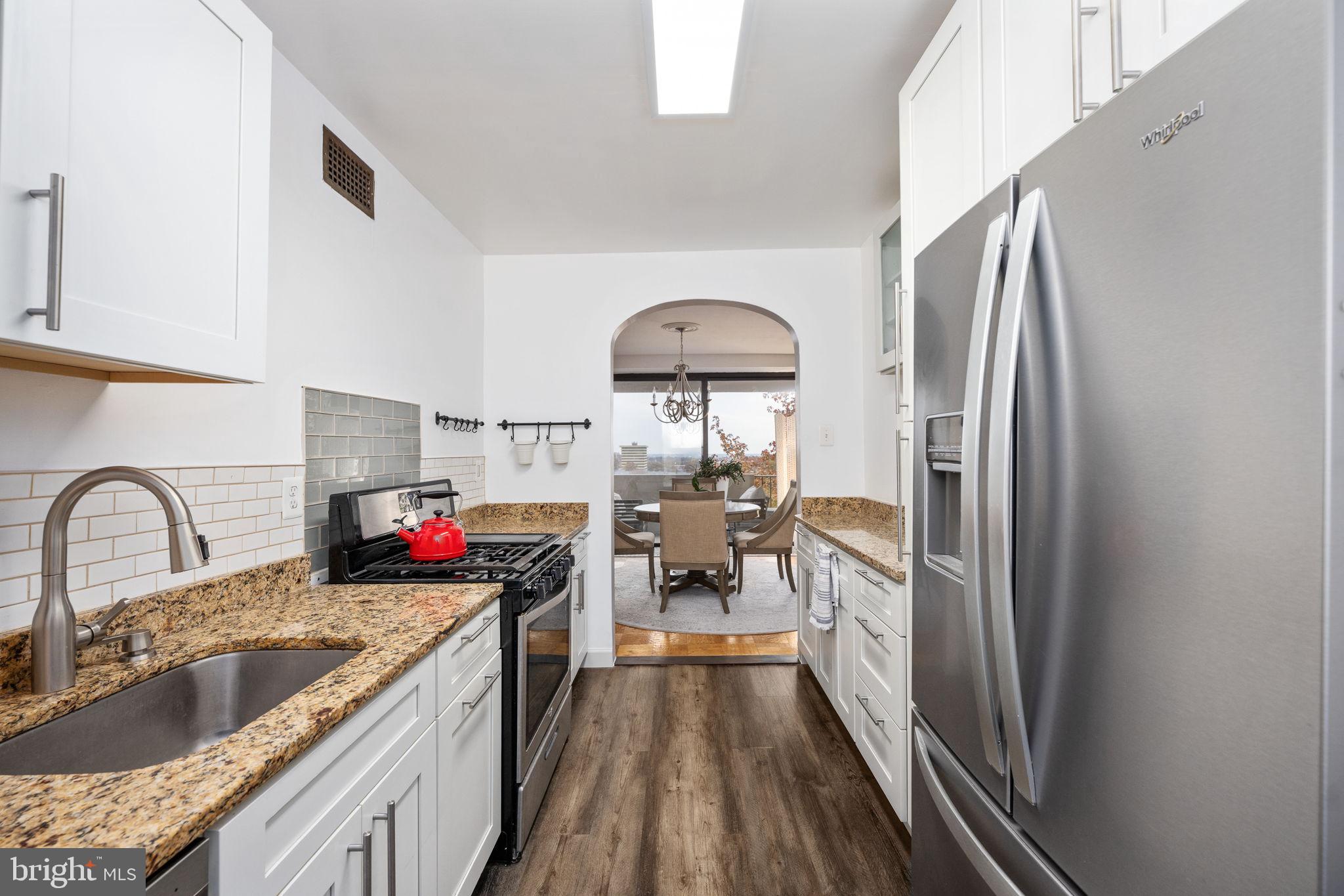 4141 N HENDERSON ROAD 702