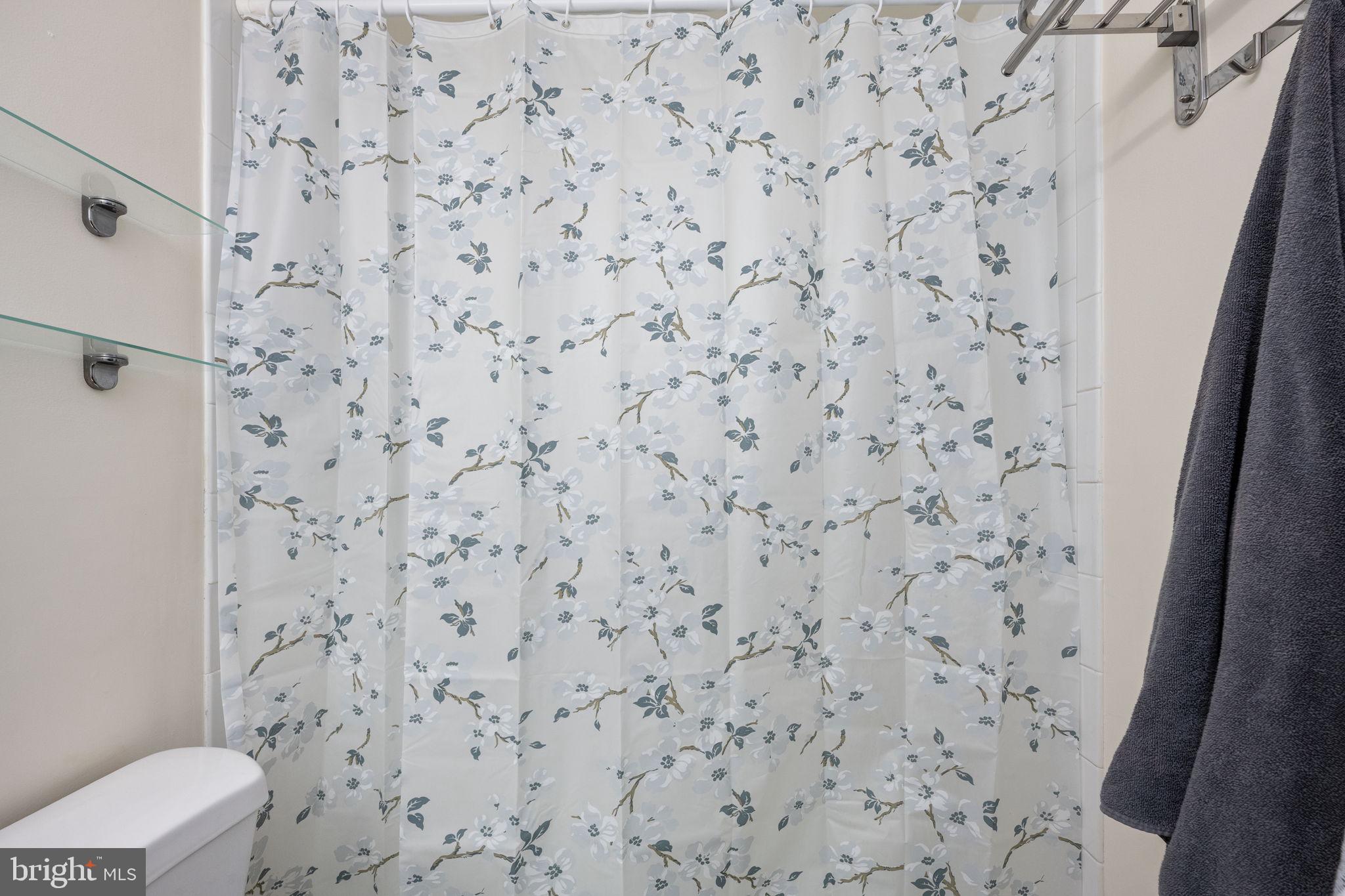 HYDE PARK - Residential