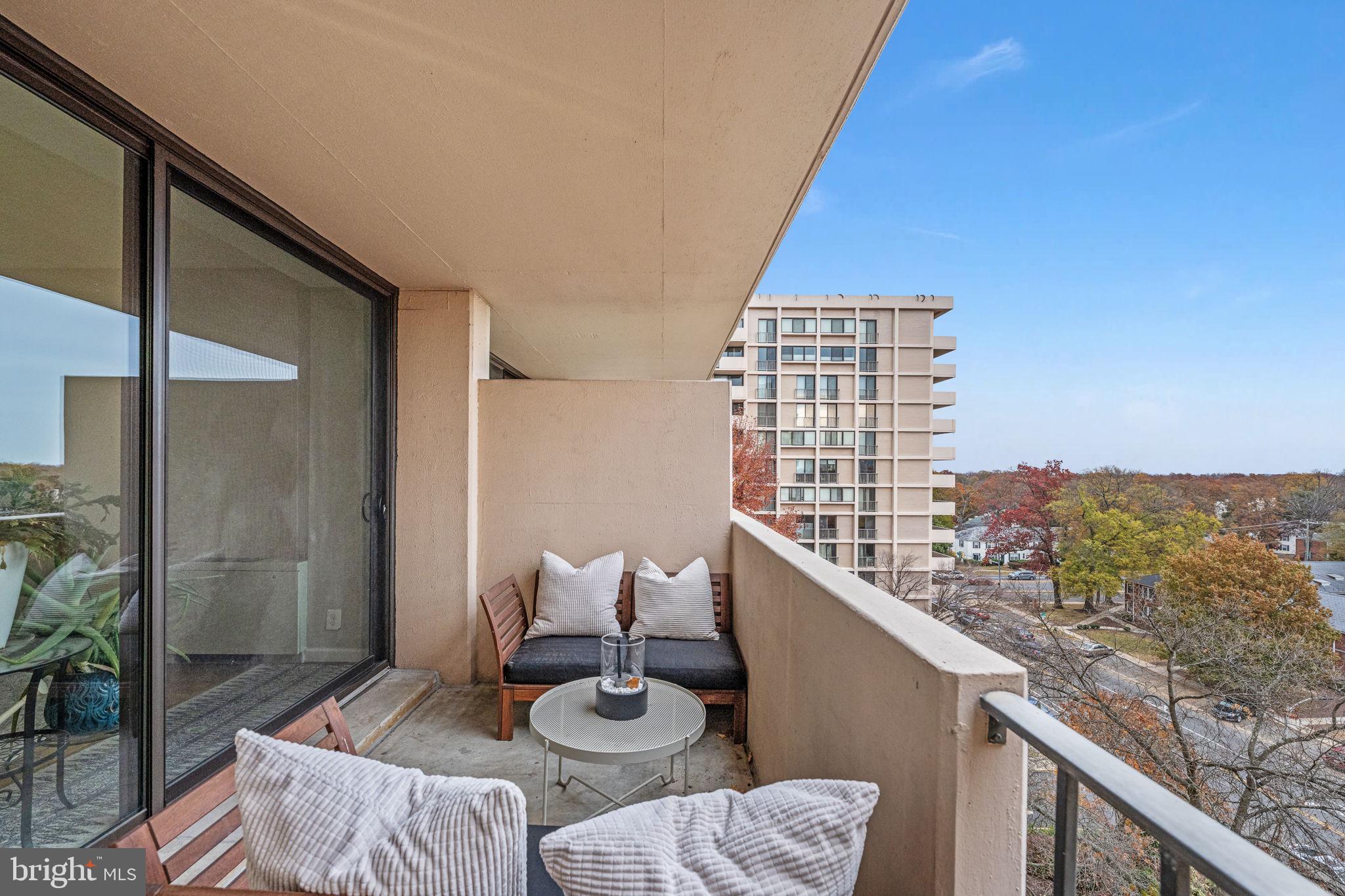 HYDE PARK - Residential