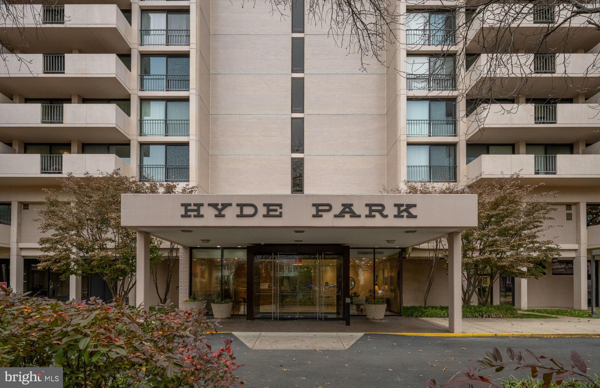 HYDE PARK - Residential