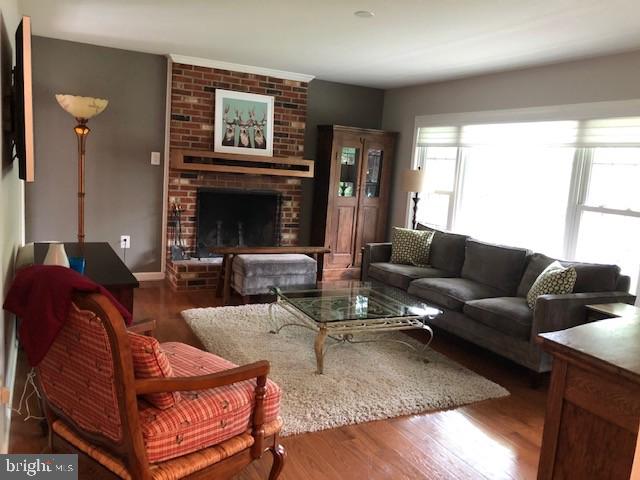 HAMILTON TERRACE - Residential Lease