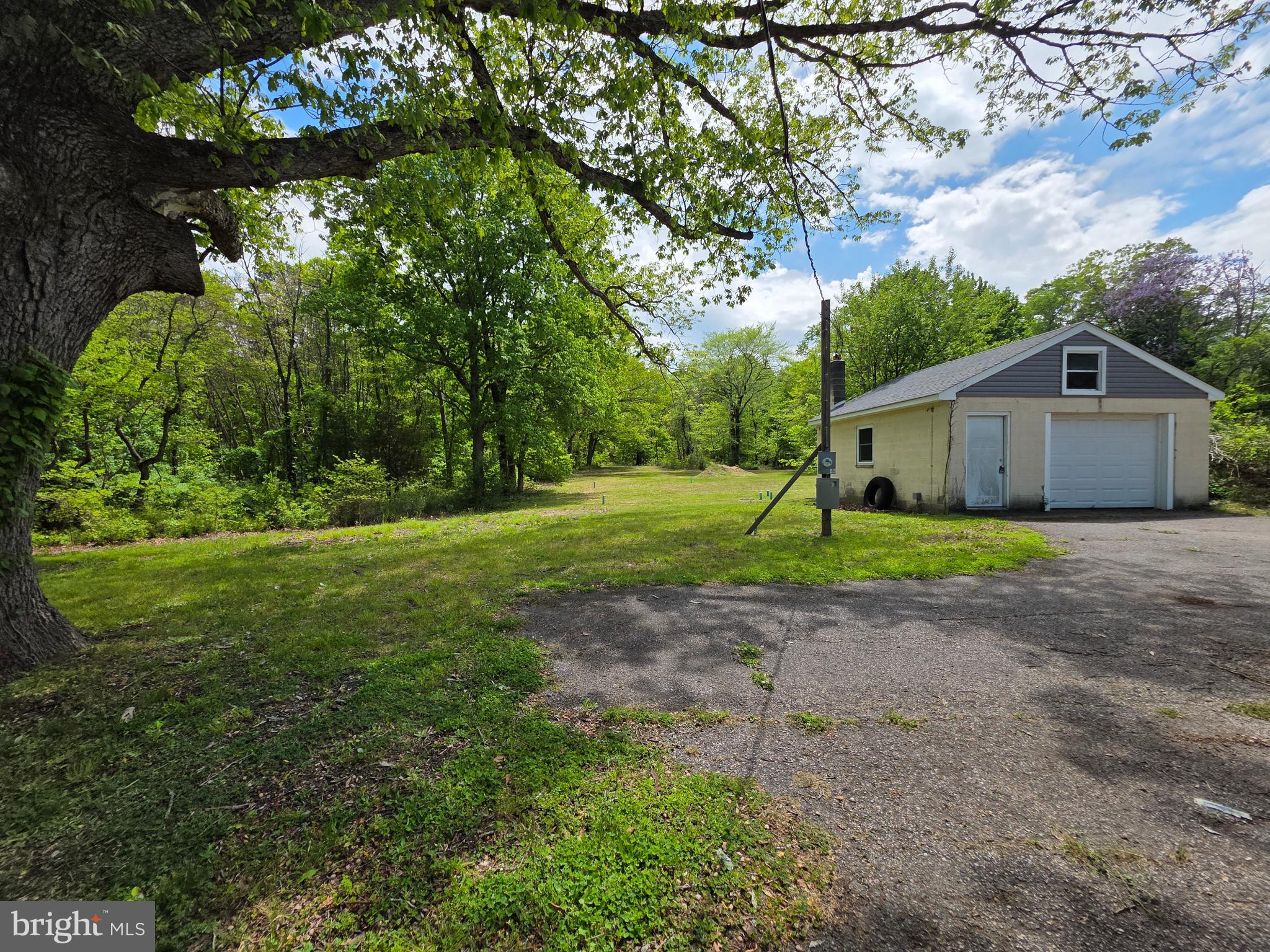 Photo 1 of 8 — 18 W FACTORY ROAD, BERLIN, NJ 08009