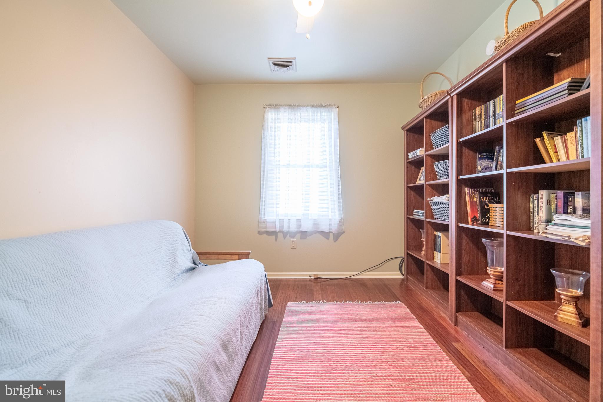 SUMMIT HILLS - Residential