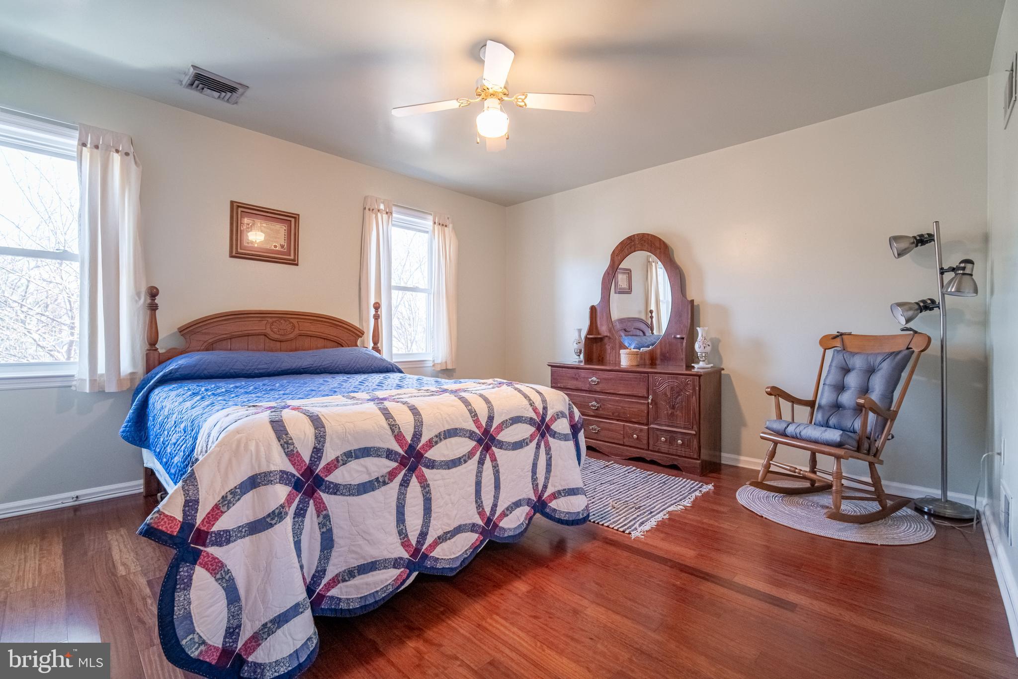 SUMMIT HILLS - Residential