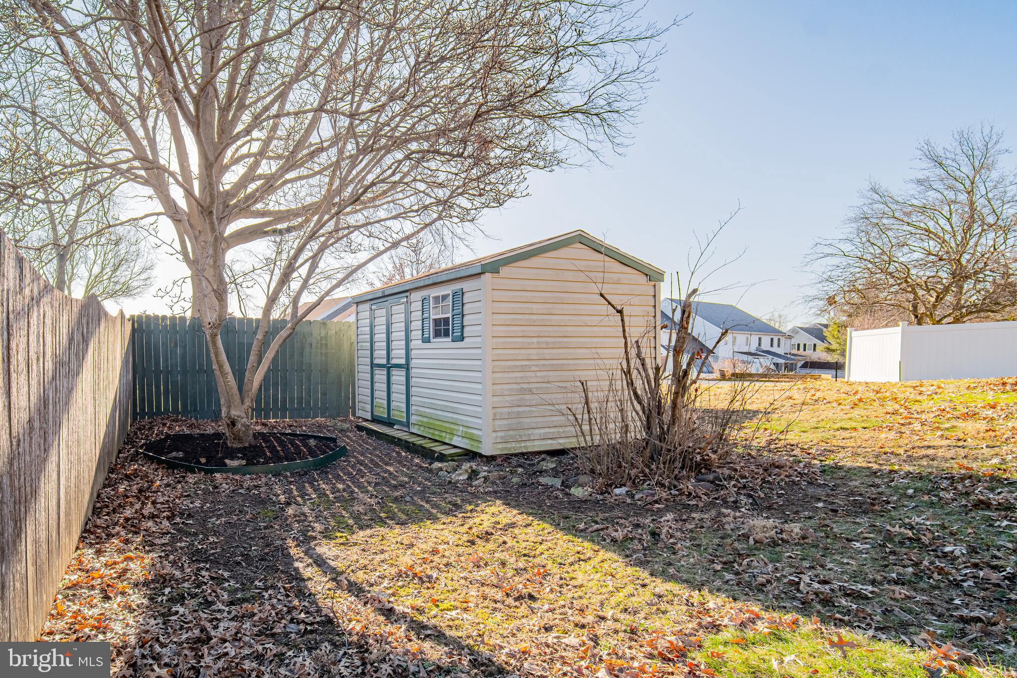 SUMMIT HILLS - Residential