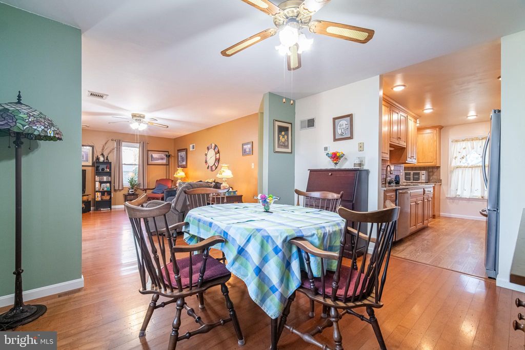 Photo of 250 Huntington Drive, MOUNTVILLE, PA 17554 (MLS # PALA2084046)