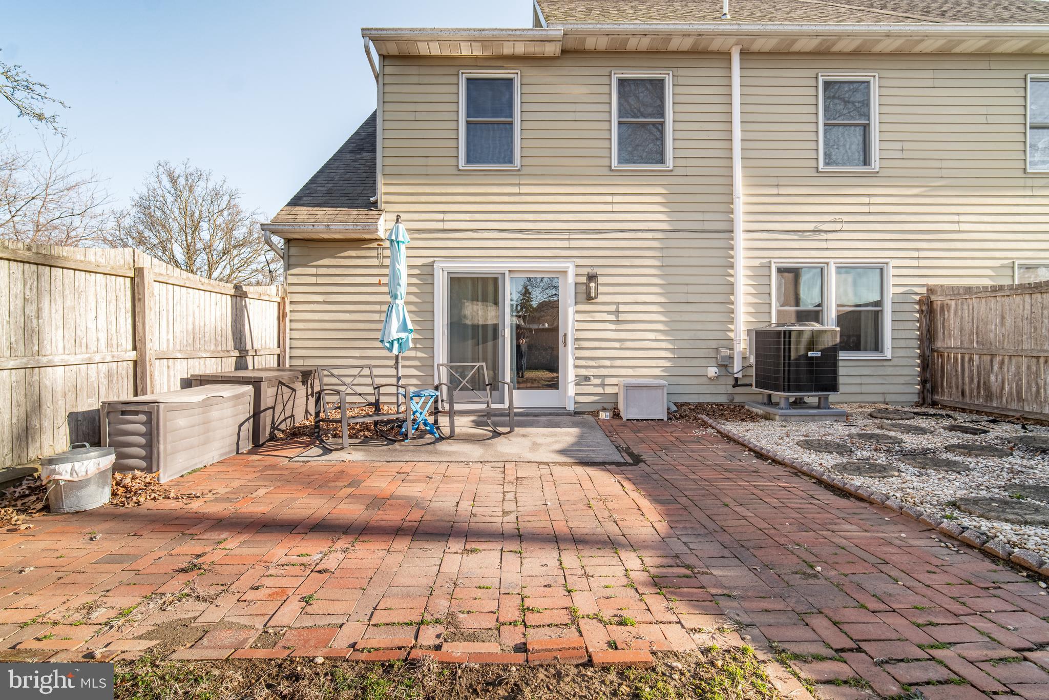 SUMMIT HILLS - Residential