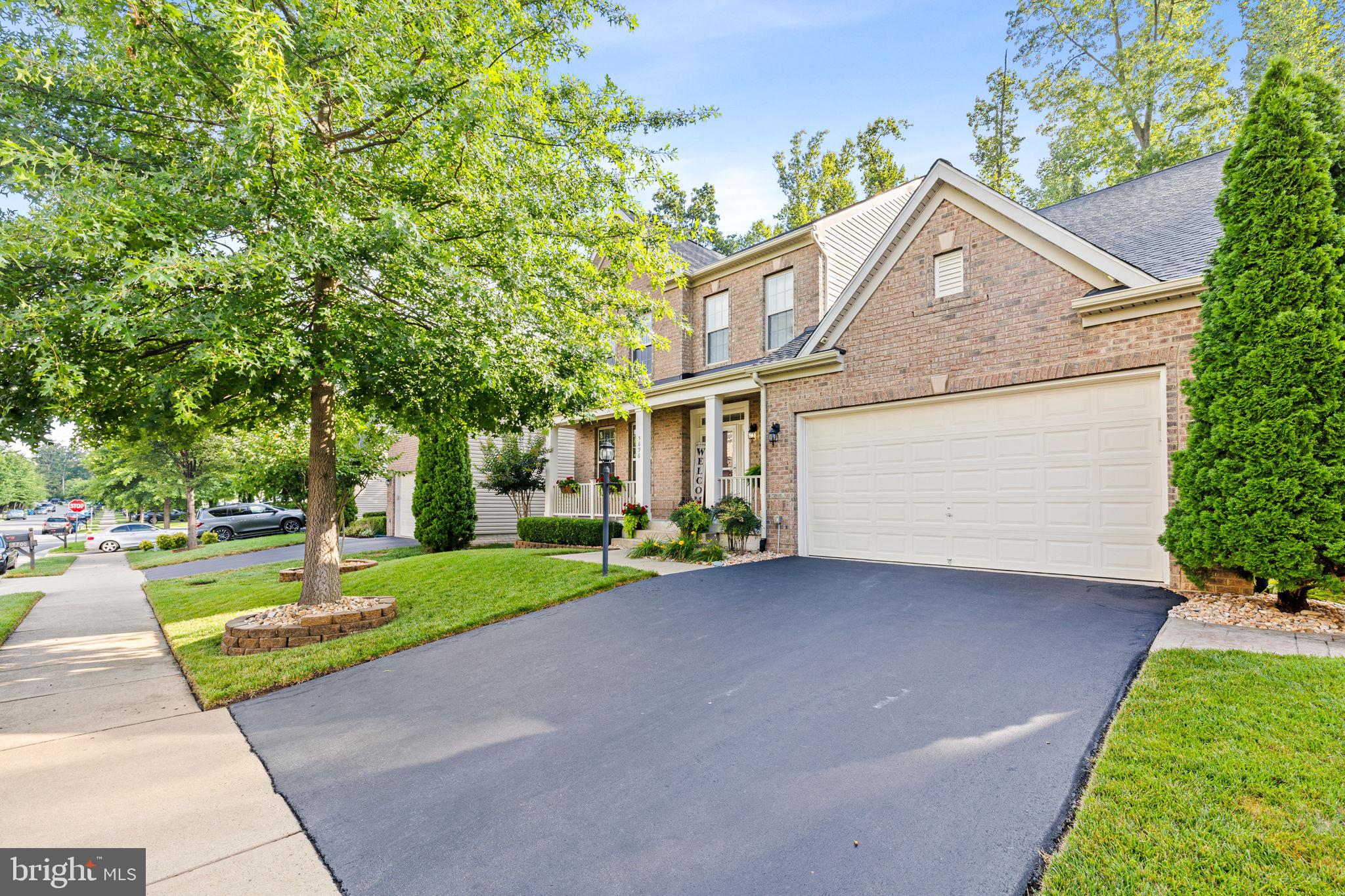 5696 LIBERTY MANOR CIRCLE