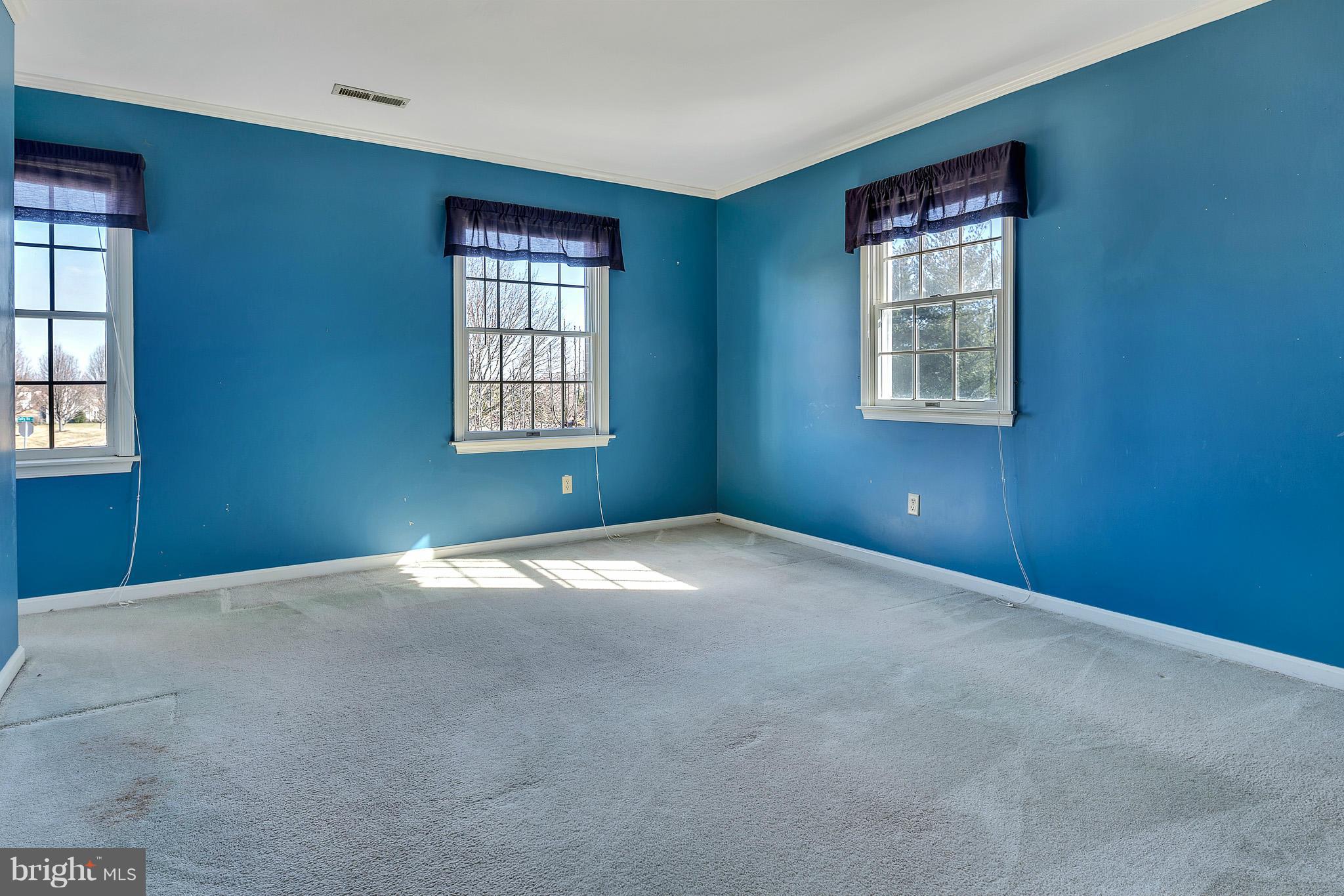 HUNTERS CROSSING - Residential