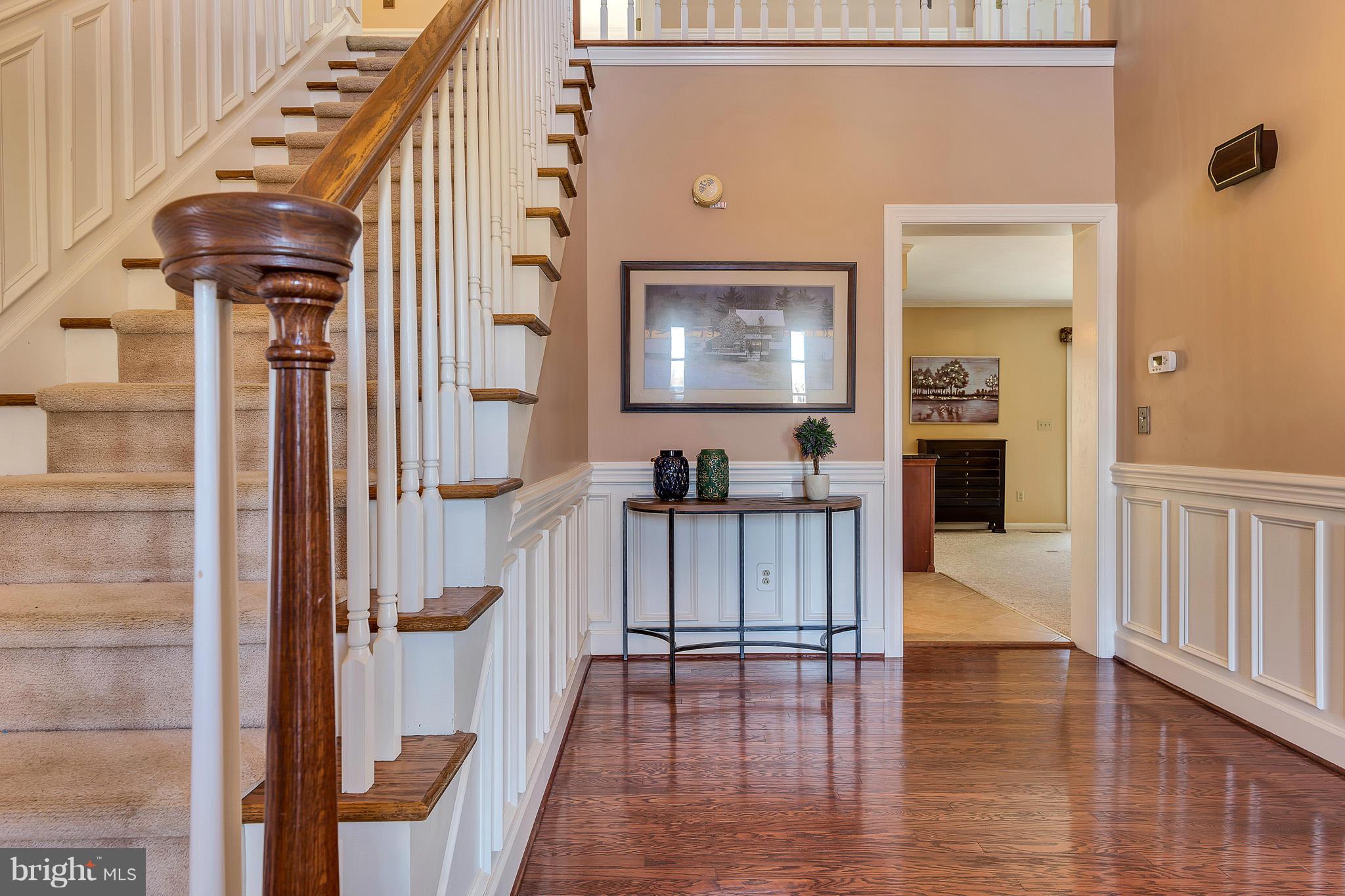 HUNTERS CROSSING - Residential