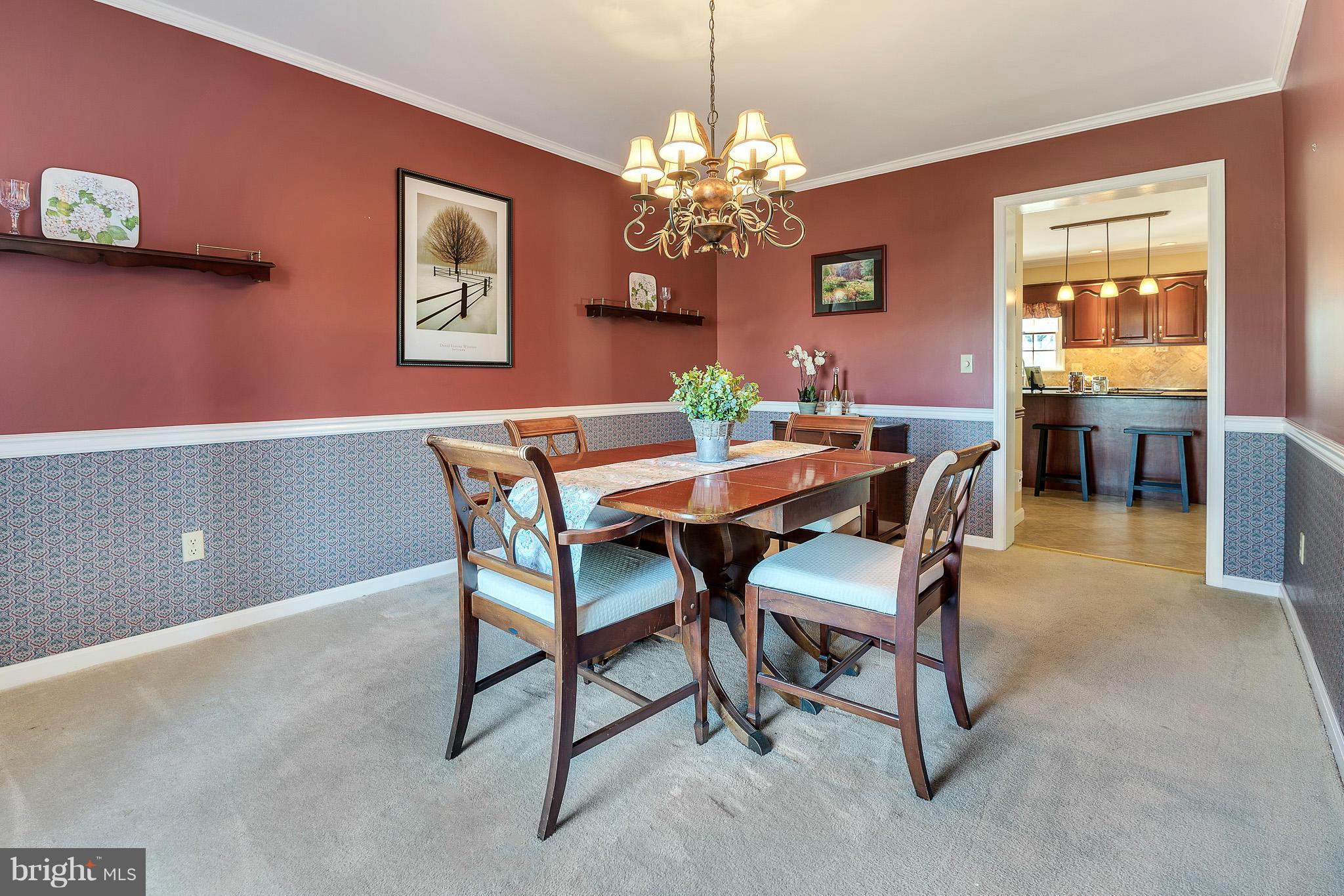 HUNTERS CROSSING - Residential