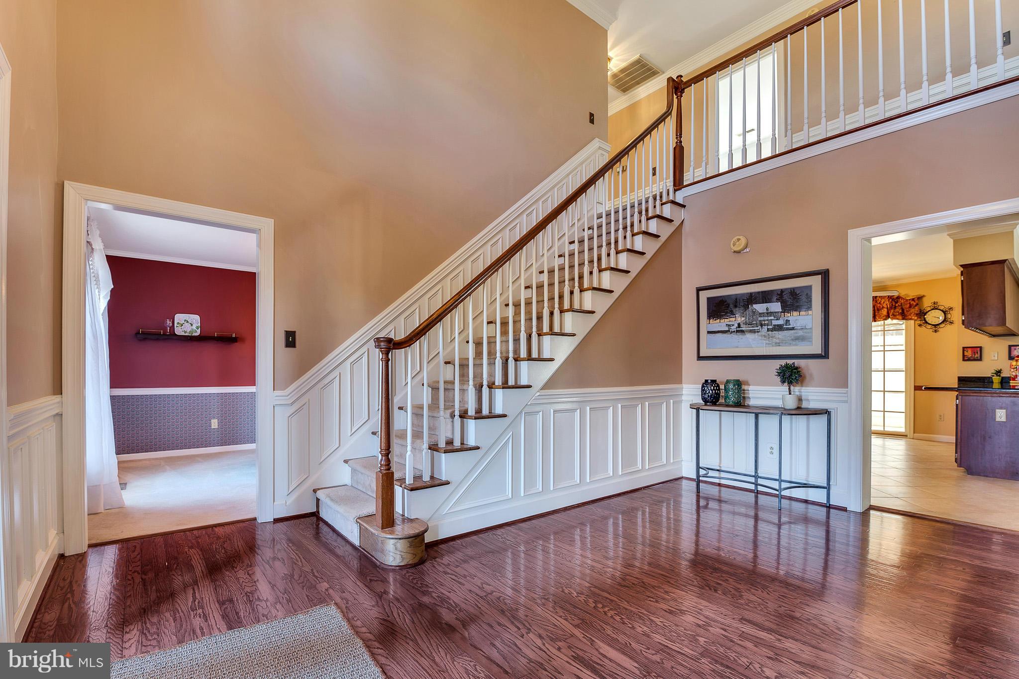 HUNTERS CROSSING - Residential