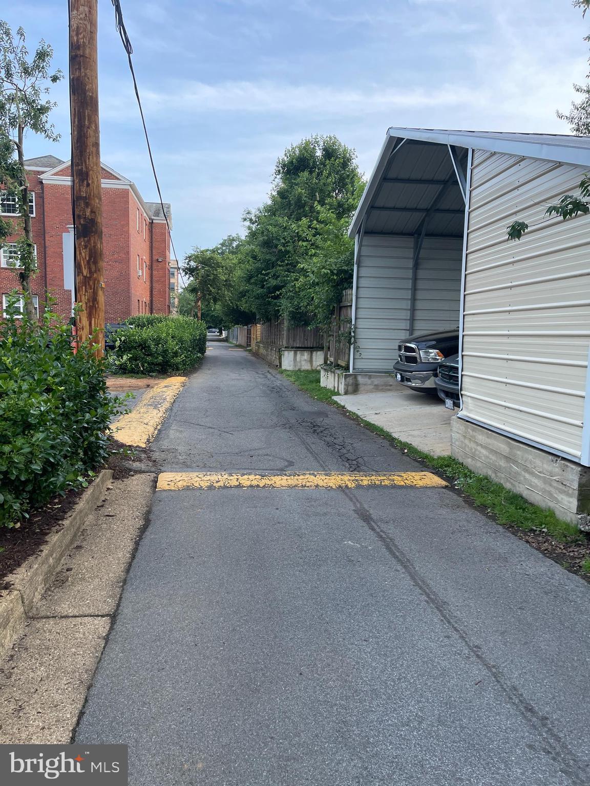 LYON PARK - Residential