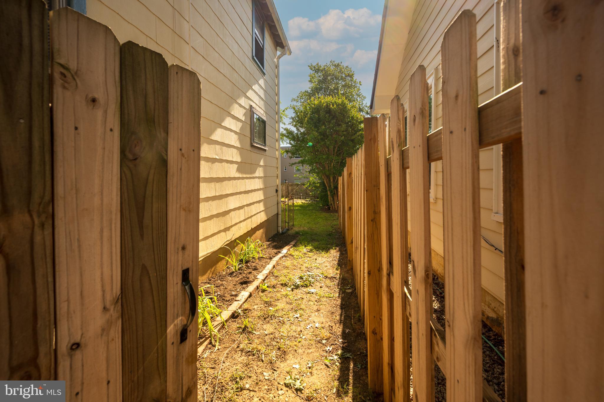 LYON PARK - Residential