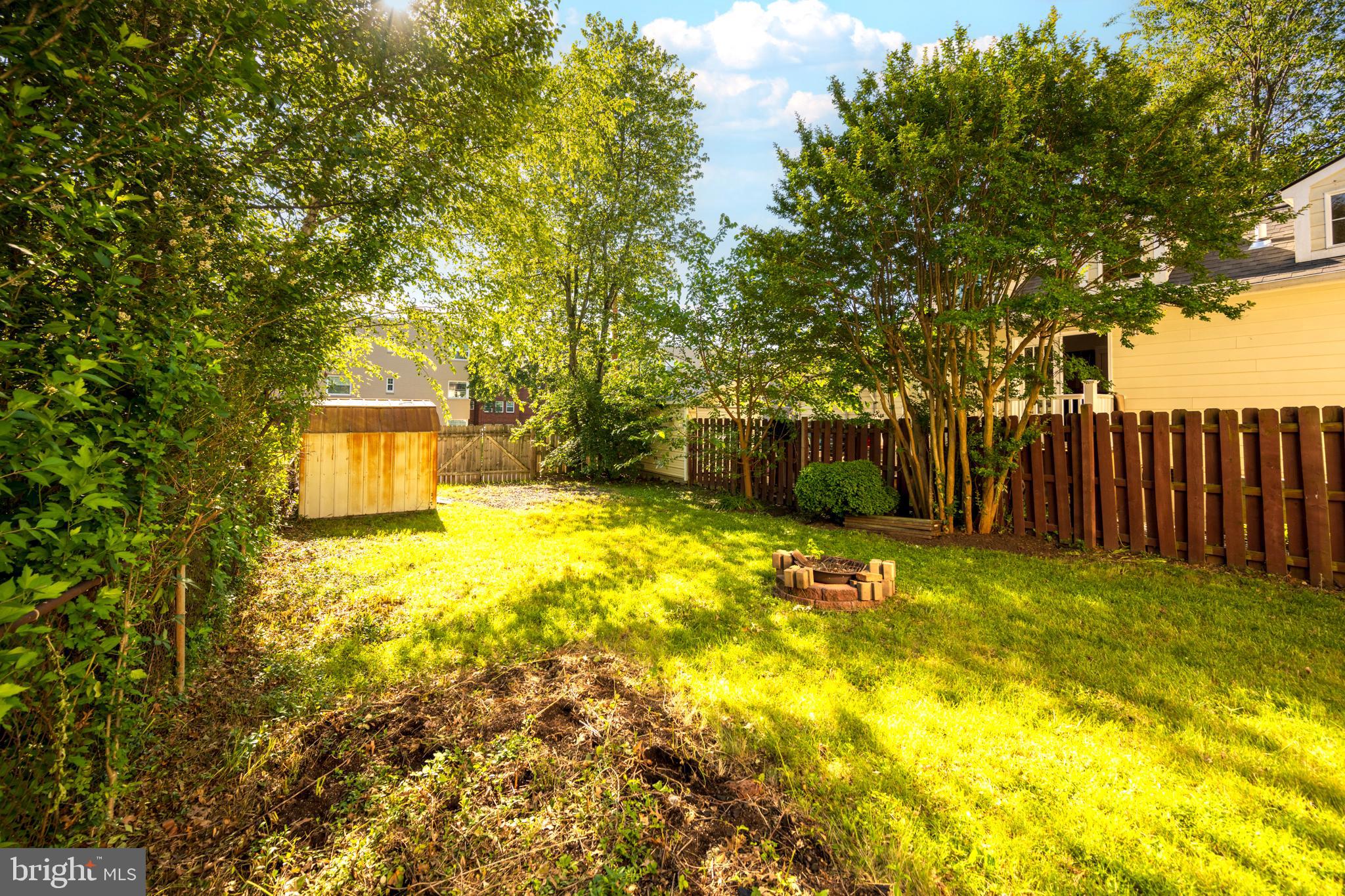 LYON PARK - Residential