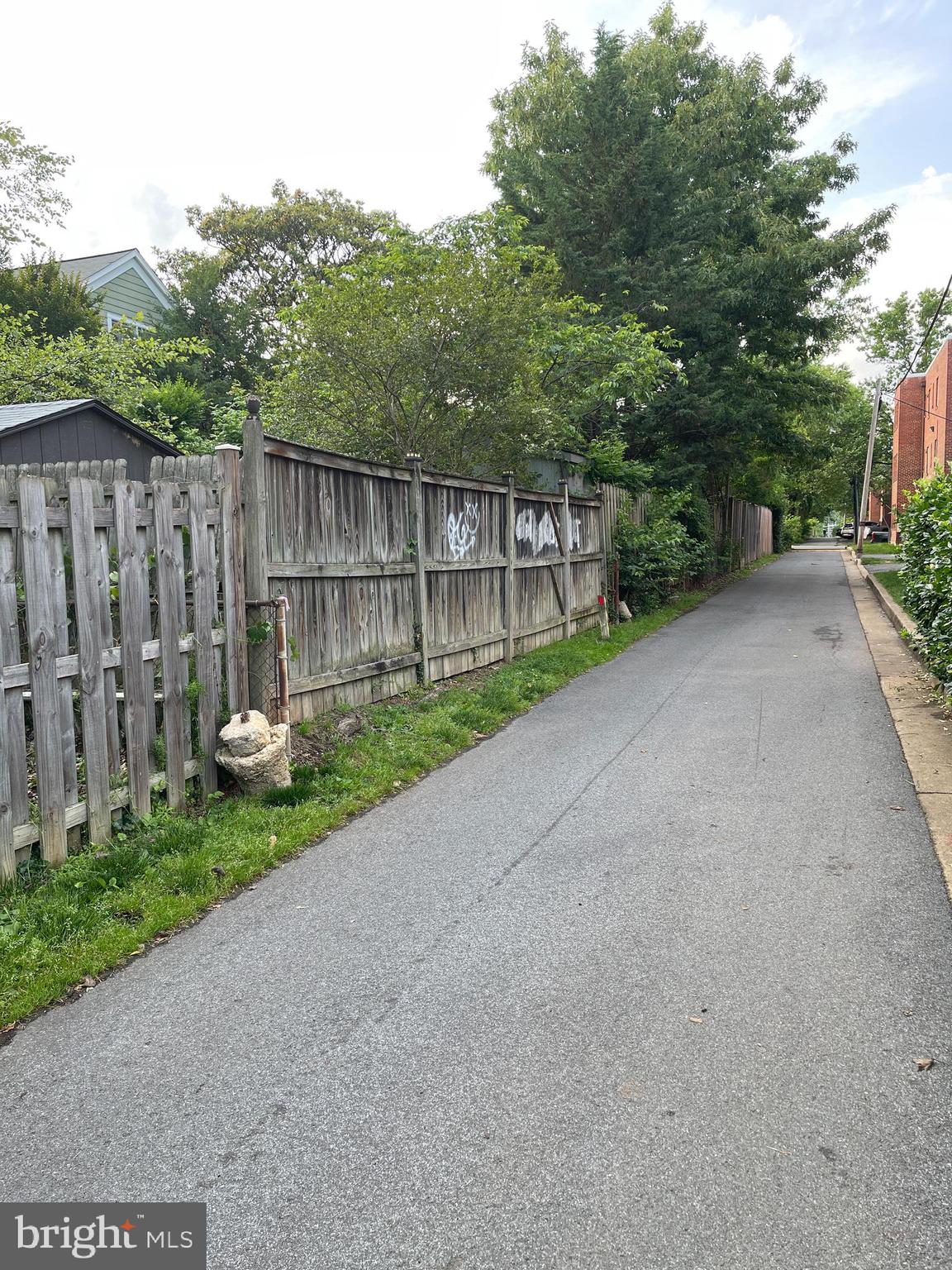 LYON PARK - Residential